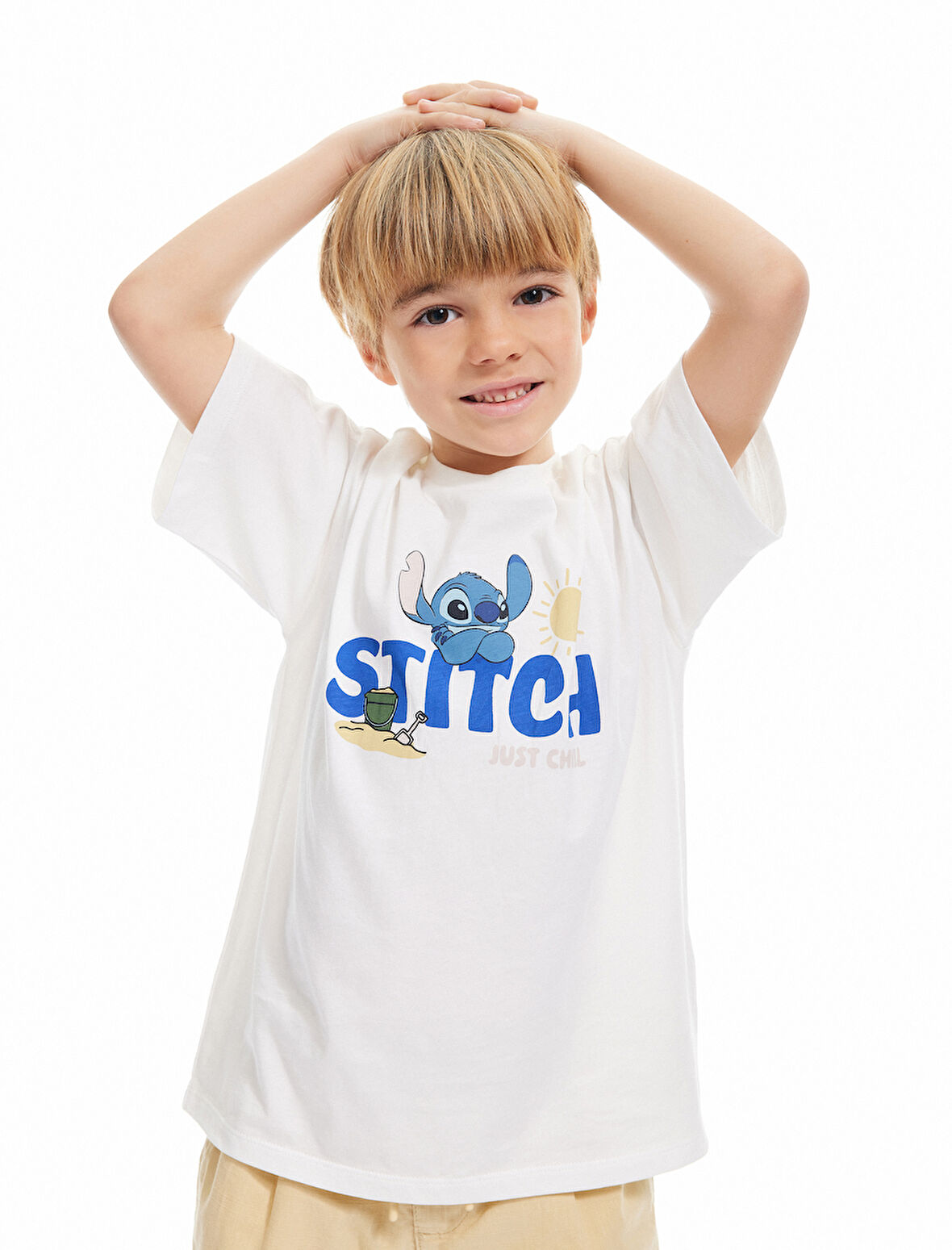 Kısa Kollu Pamuklu Bisiklet Yaka Baskılı Lisanslı Stitch Tişört