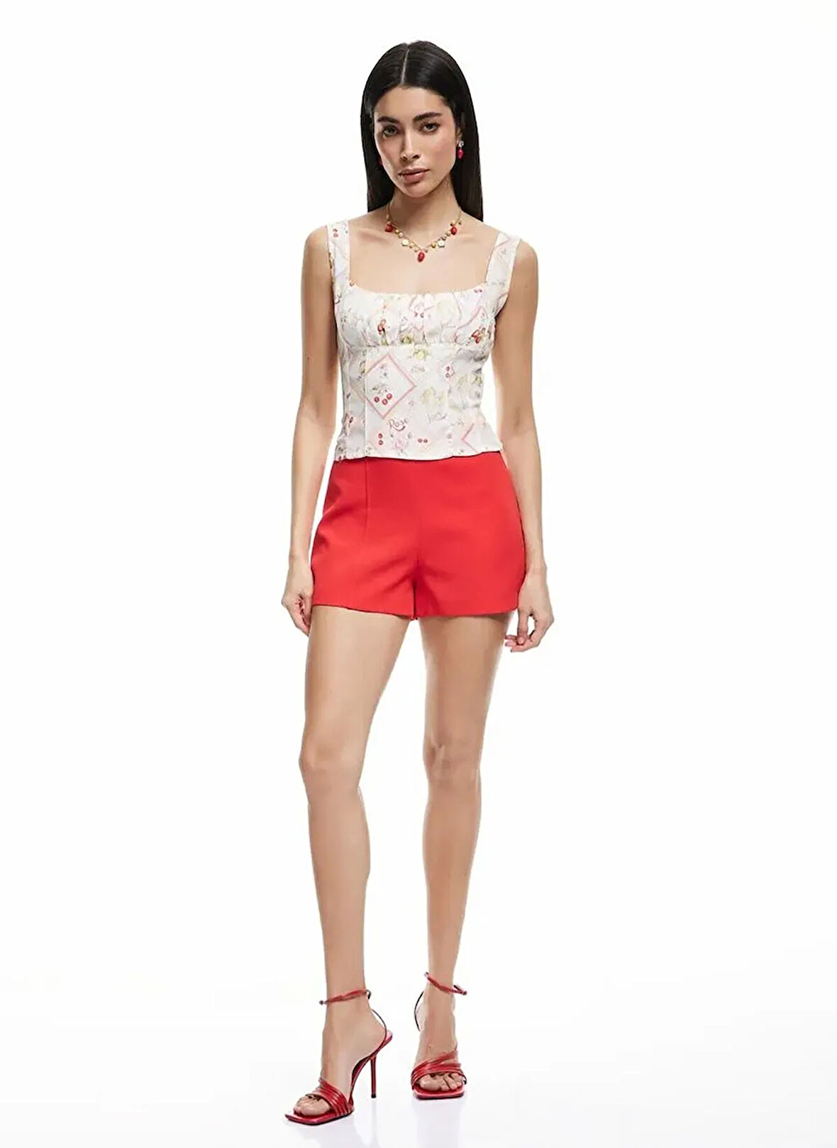 Koton x Sibil Çetinkaya Kırmızı Kadın Normal Kalıp Regular Fit Şort 5SAK40441PW