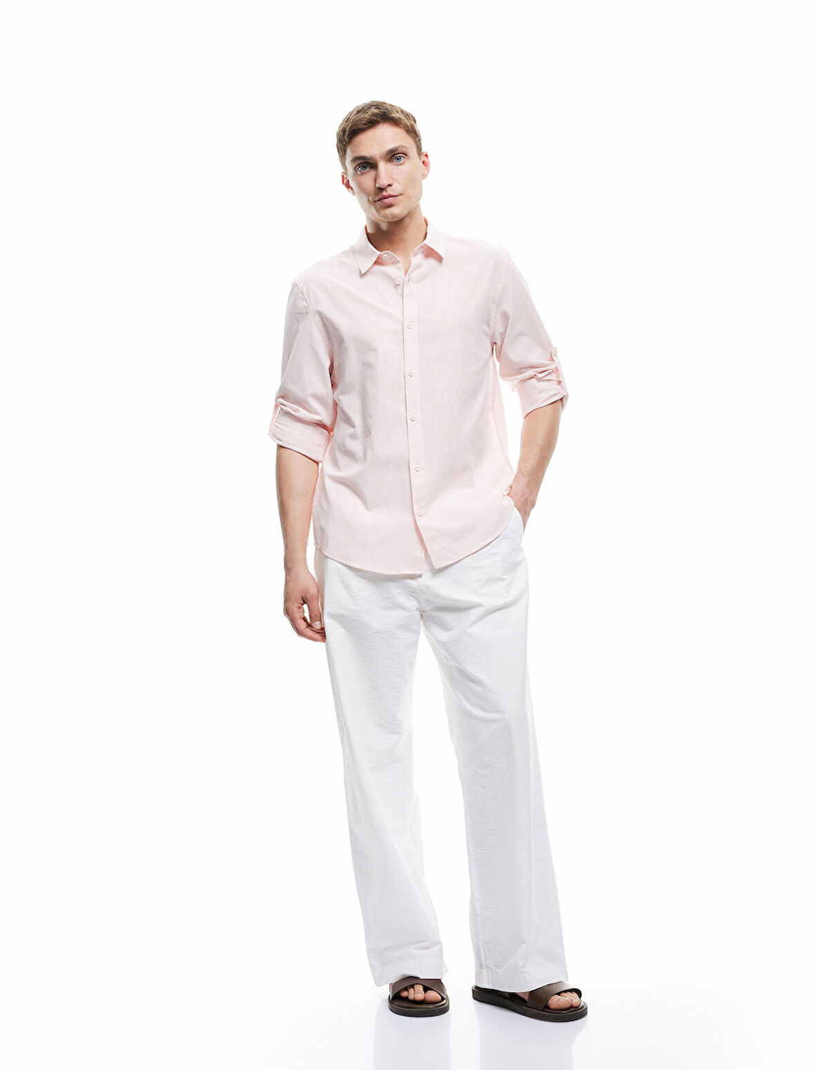 Pamuklu Regular Fit Klasik Yaka Uzun Kollu Gömlek