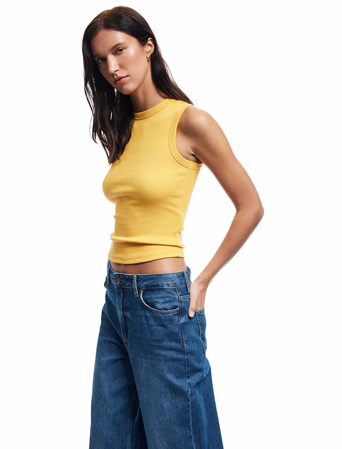 Slim Fit Pamuklu Bisiklet Yaka Atlet