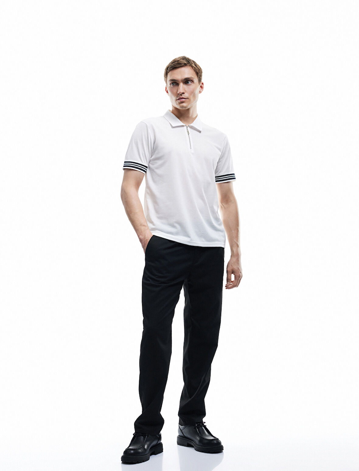 Fermuarlı Çizgi Detaylı Regular Fit Pike Kumaş Kısa Kollu Polo Yaka Tişört