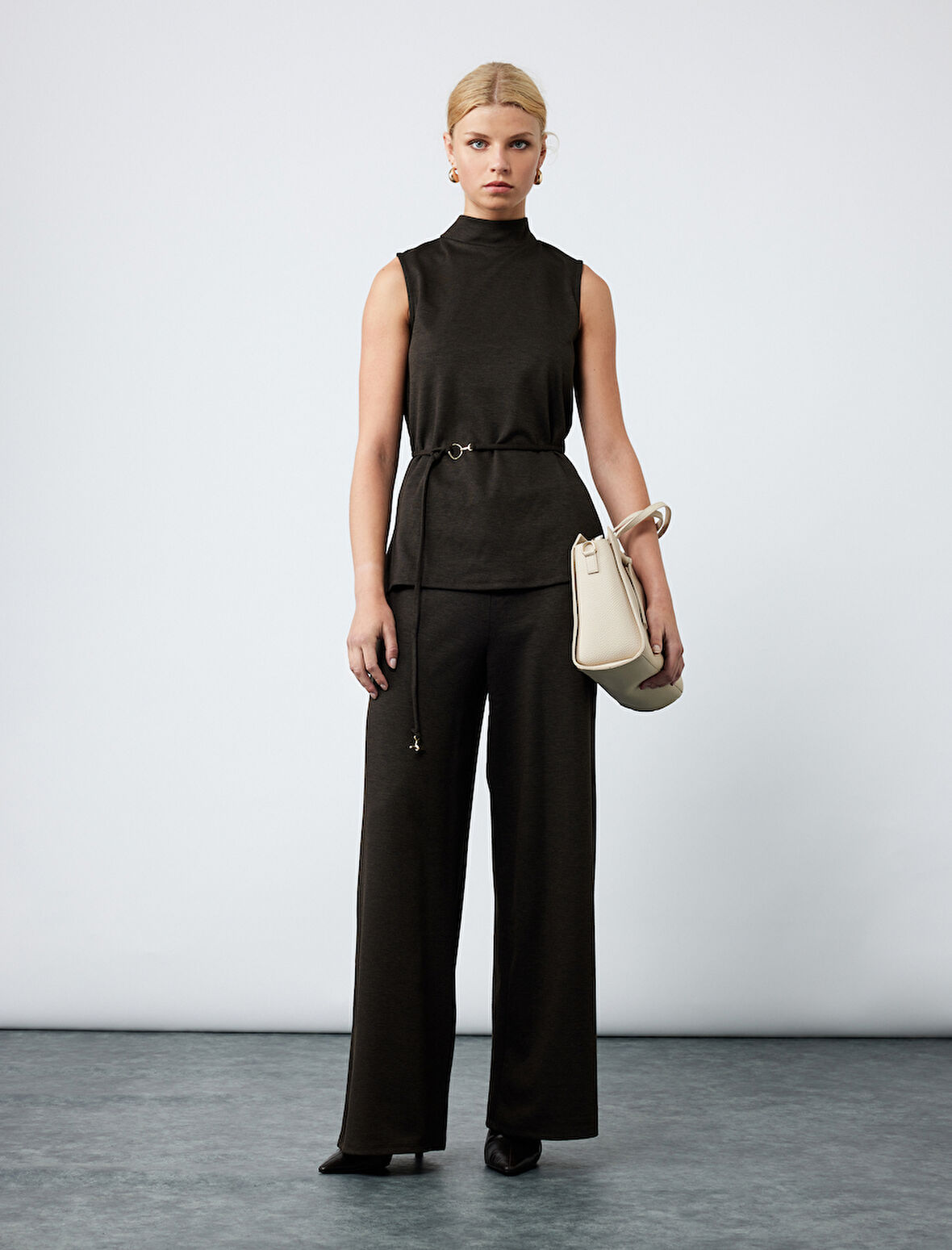 Normal Bel Regular Fit Uzun Geniş Paça Palazzo Pantolon