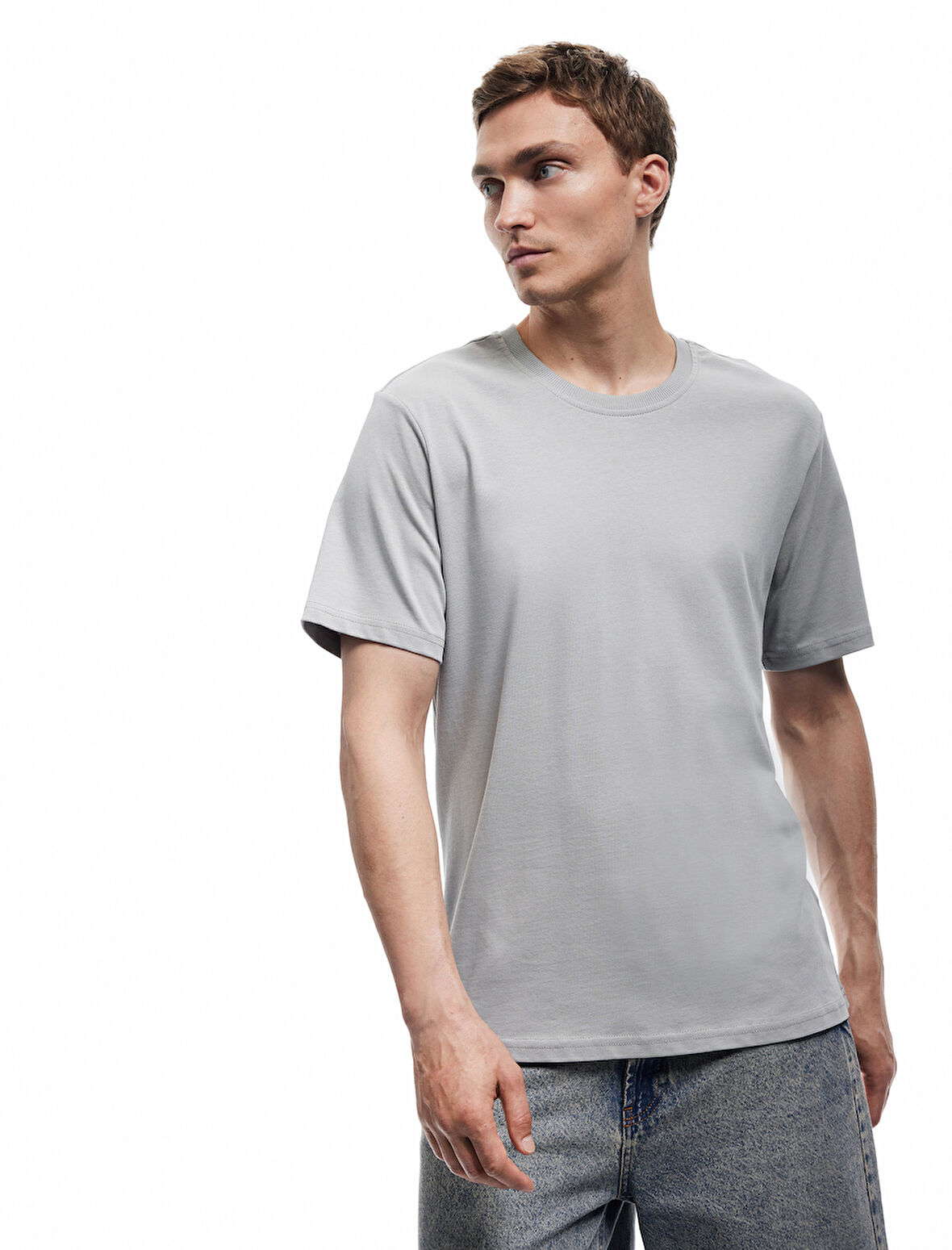 Bisiklet Yaka Regular Fit Tok Kumaş Pamuklu Kısa Kollu Tişört