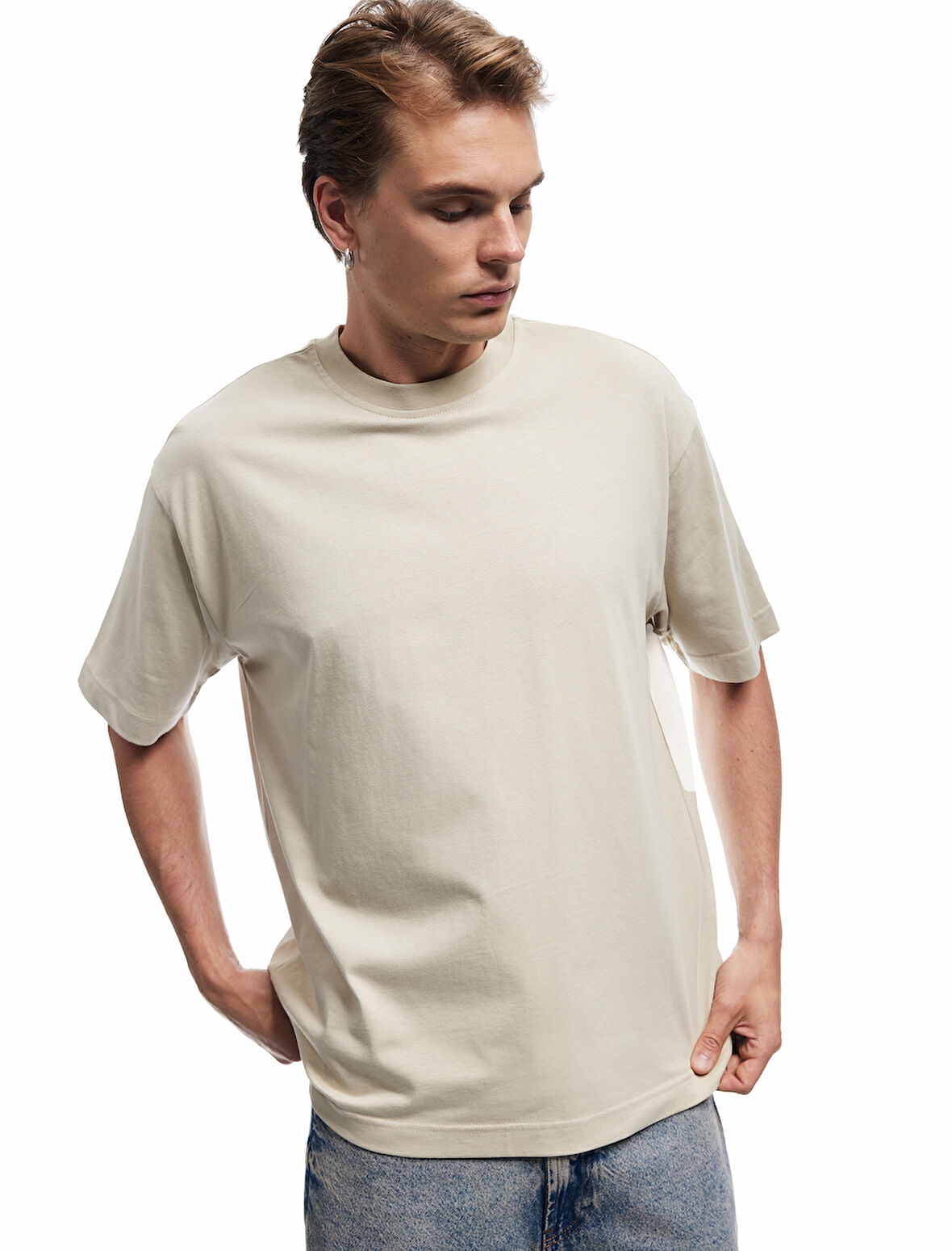 Kısa Kollu Bisiklet Yaka Pamuklu Basic Oversize Tişört