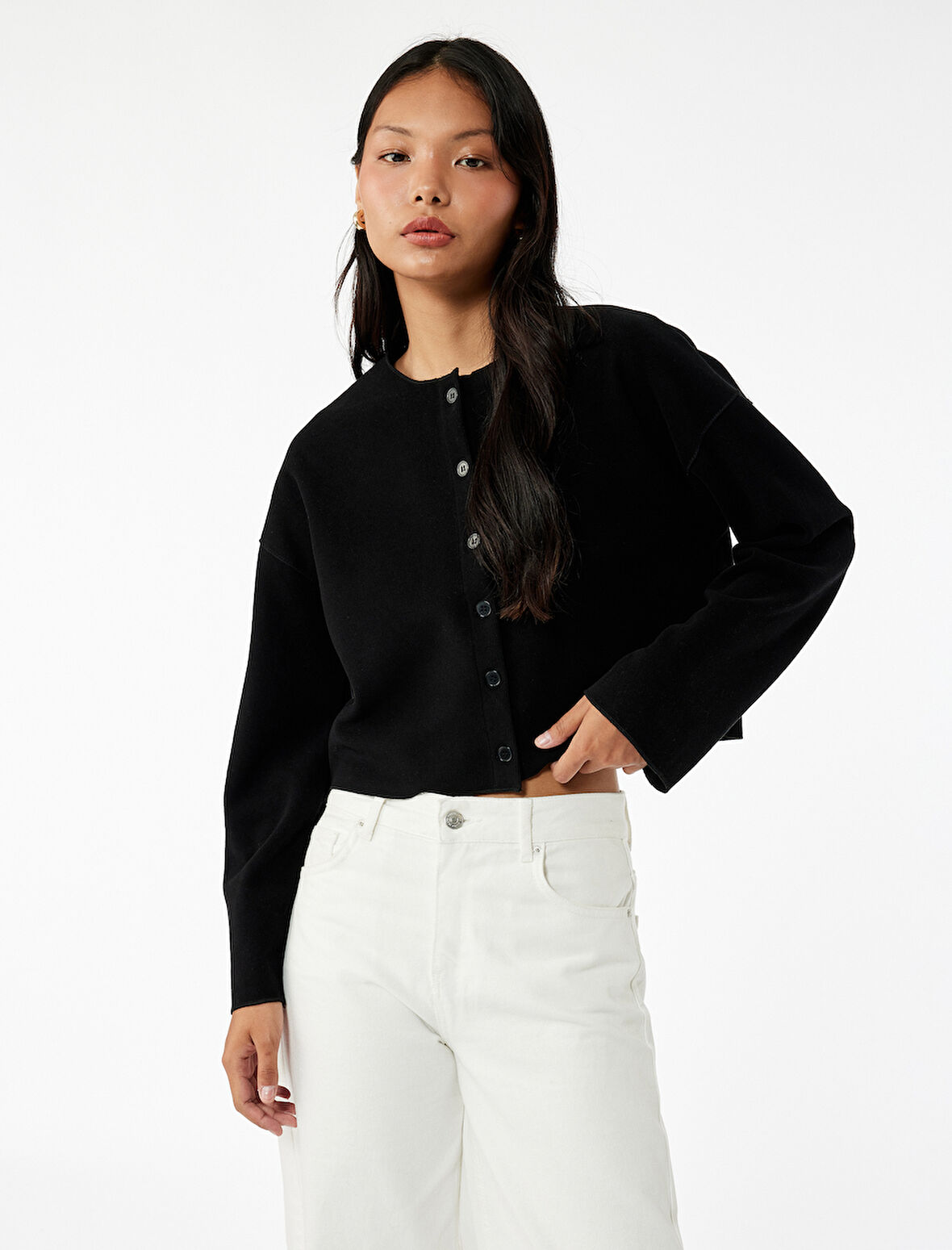 Uzun Kollu Bisiklet Yaka Düğmeli Triko Hırka