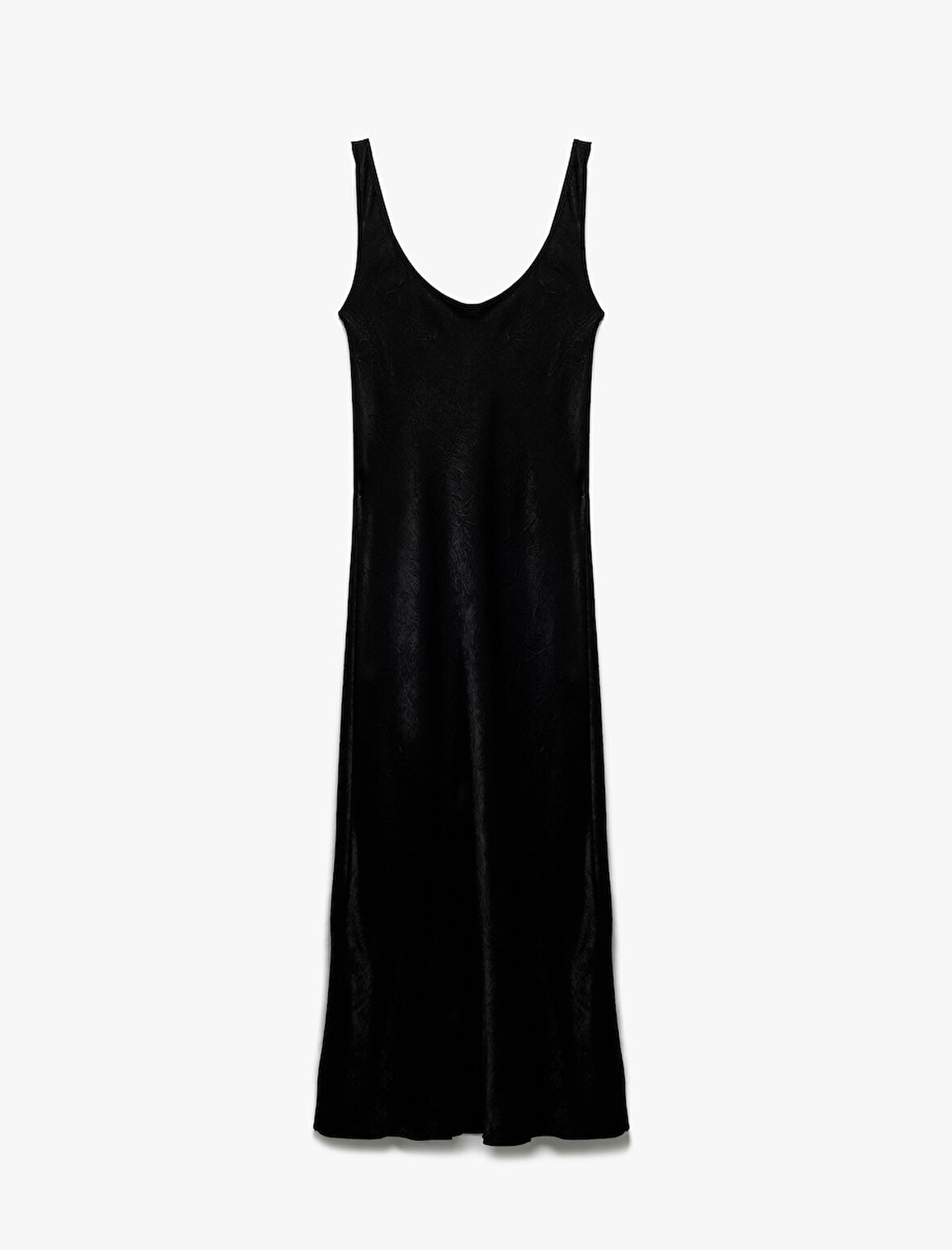 Slim Fit Kolsuz U Yaka Kalın Askılı Uzun Saten Elbise