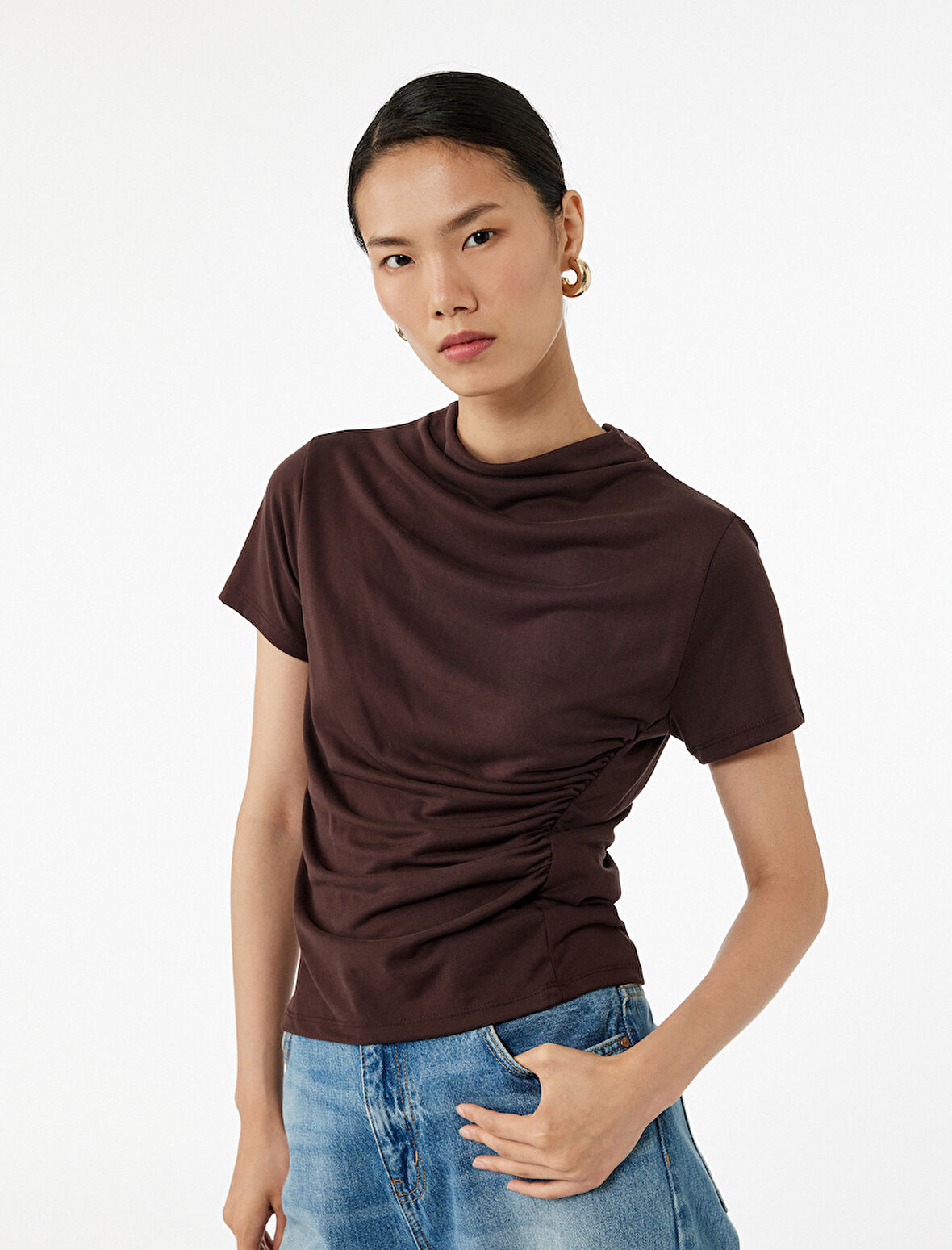 Slim Fit Büzgülü Kısa Kollu Dik Yaka Bluz