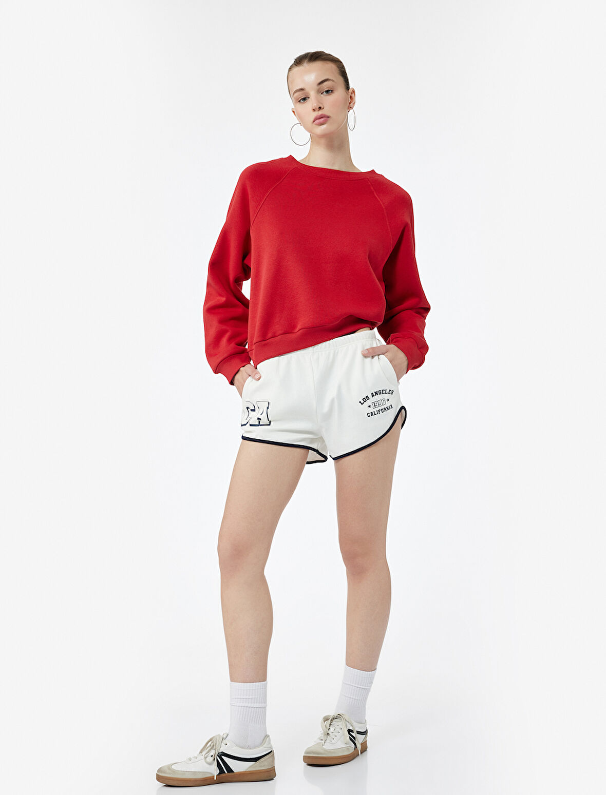 Pamuklu Bisiklet Yaka Şardonlu Sweatshirt