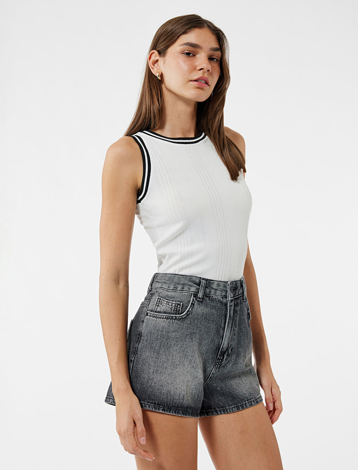 Slim Fit Kolsuz Biyeli Bisiklet Yaka Atlet