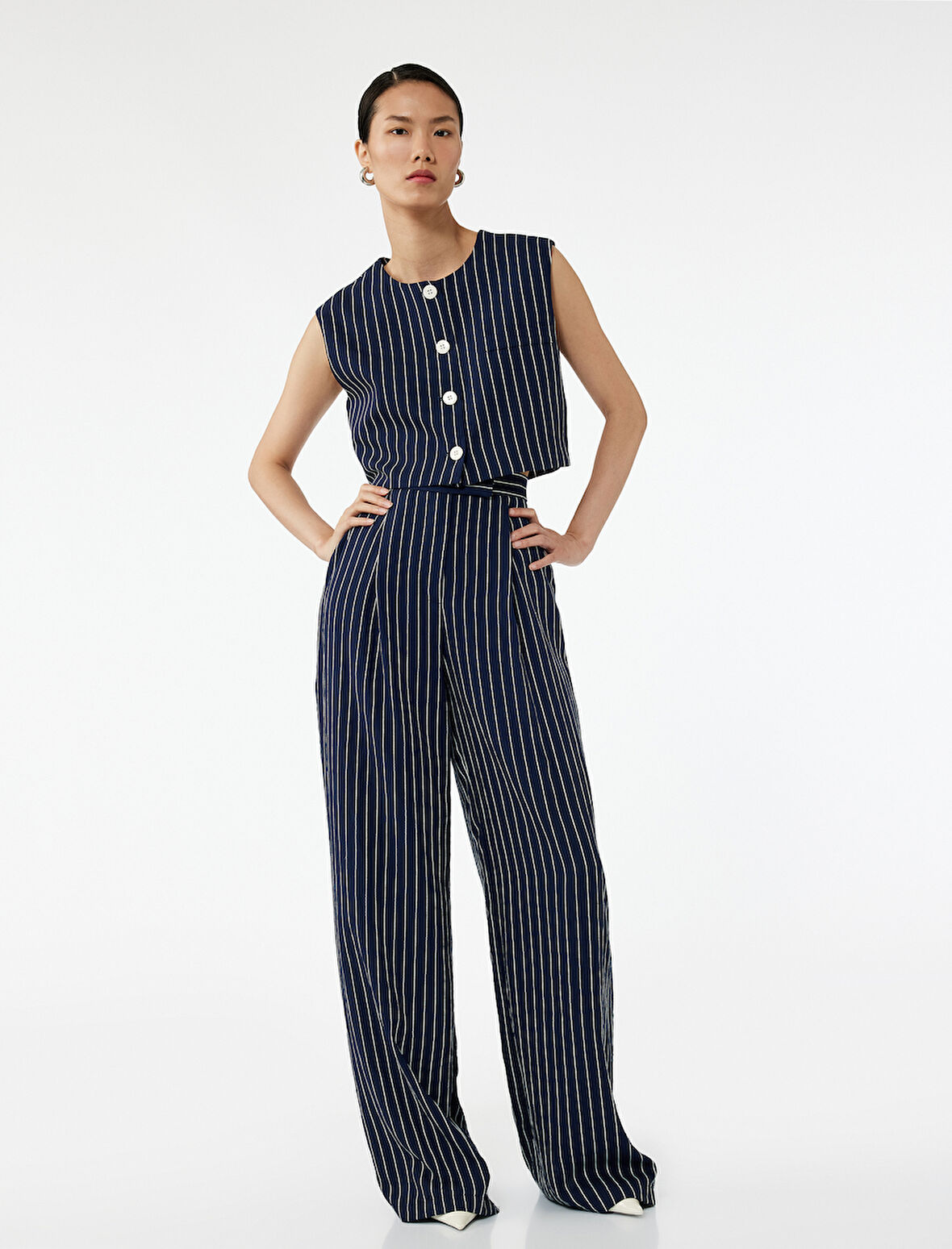 Kolsuz Bisiklet Yaka Düğmeli Viskon Çizgili Yelek