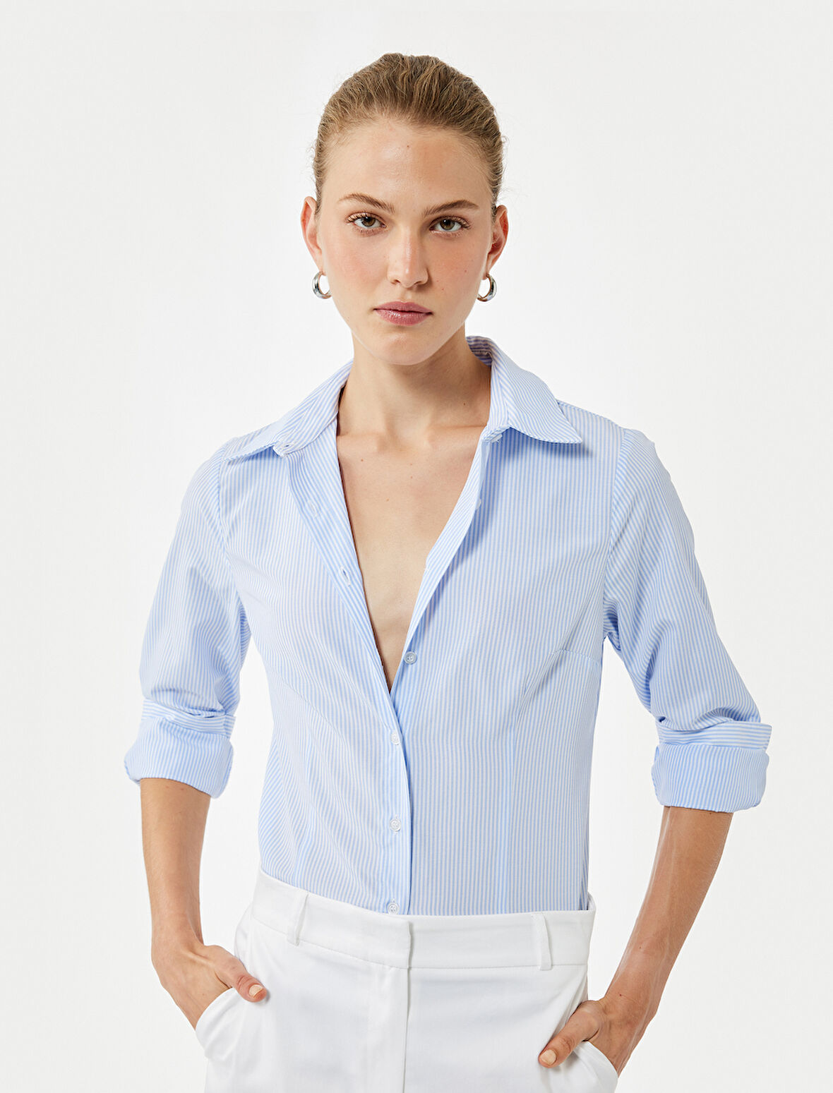 Slim Fit Uzun Kollu Klasik Yaka Çizgili Gömlek