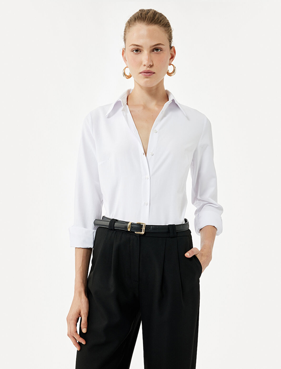 Regular Fit Düğmeli Uzun Kollu Klasik Yaka Gömlek