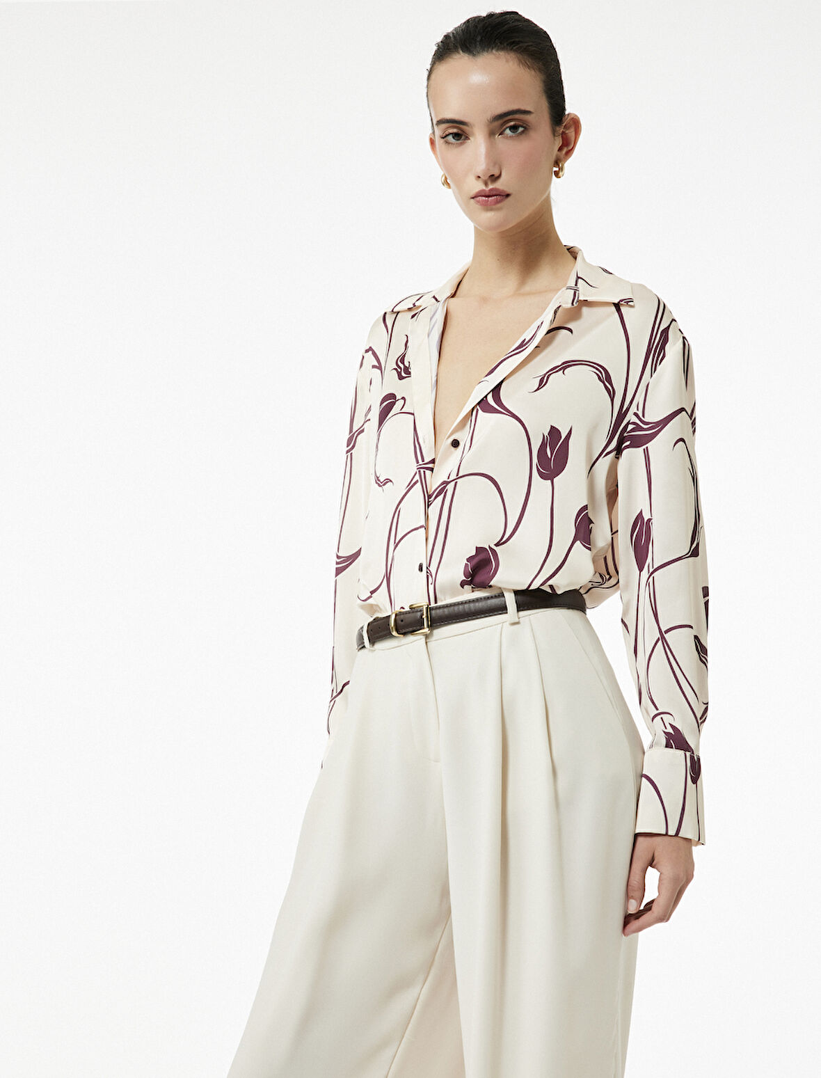 Rahat Kalıp Uzun Kollu Floral Desenli Saten Gömlek