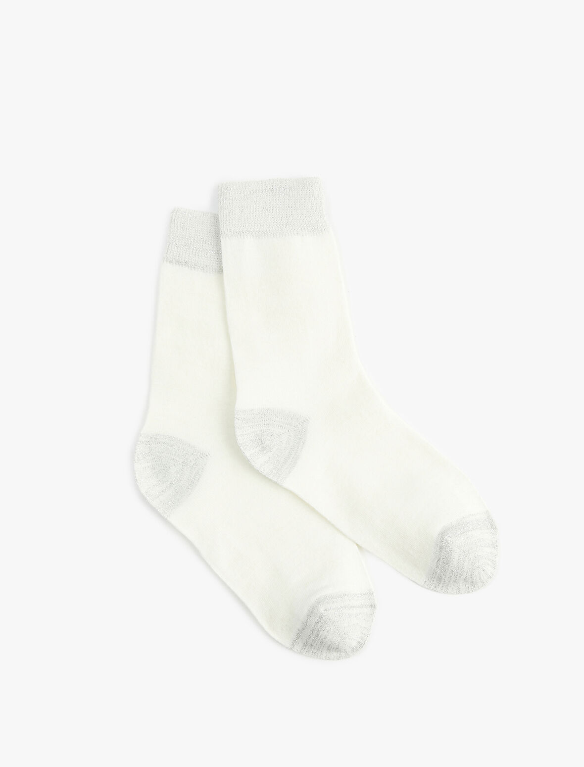 Parlak Detaylı Soket Çorap