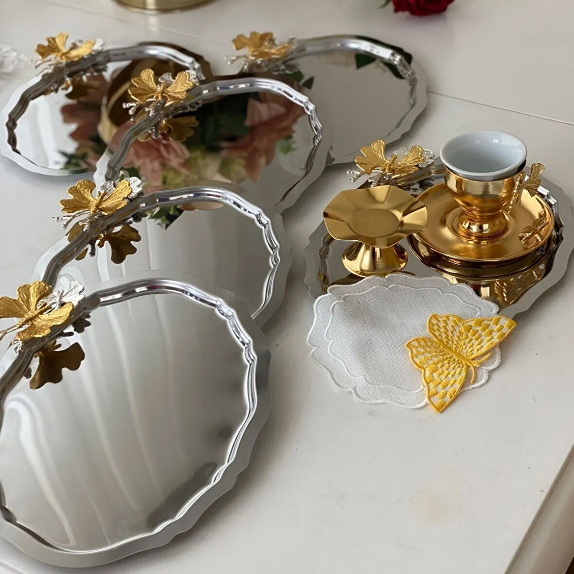 Mucit Home PASLANMAZ ÇELİK OVAL MODEL 20*25 CM SERVİS VE SUNUM TEPSİSİ KELEBEKLİ 6 ADET