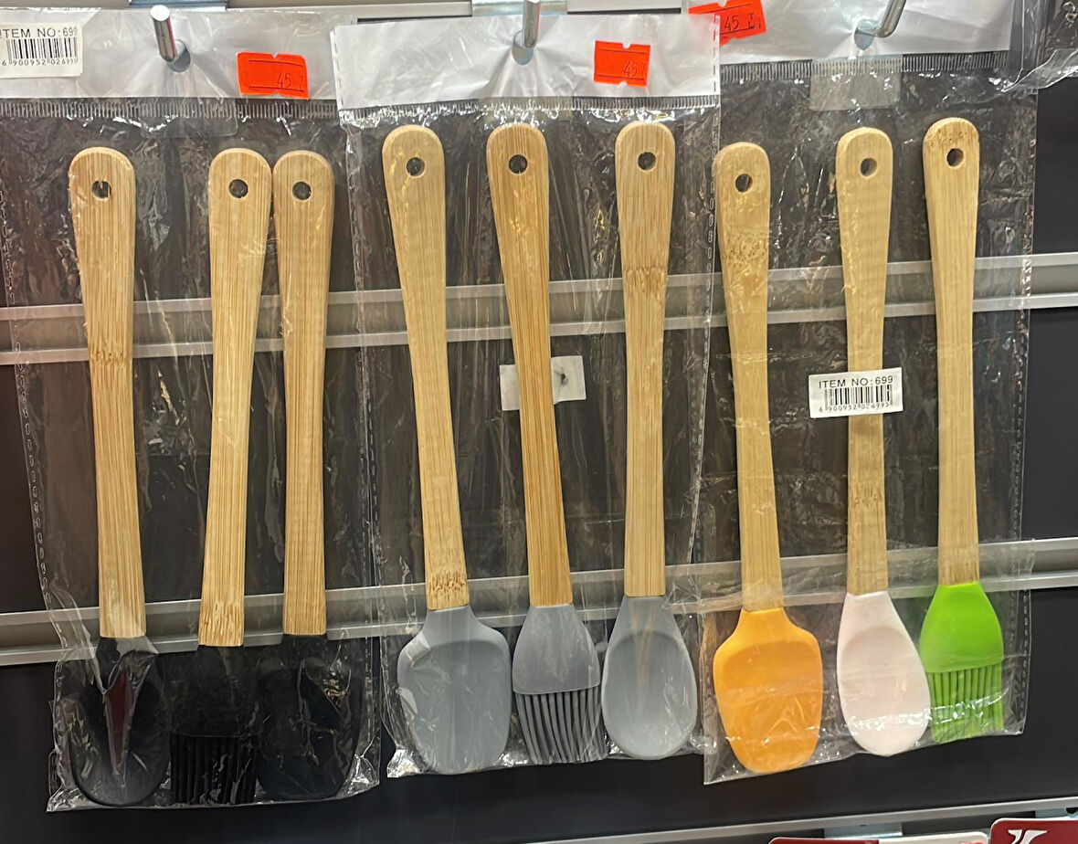 Mucit Home 3'lü Renkli Bambu Saplı Silikon Uçlu Spatula 