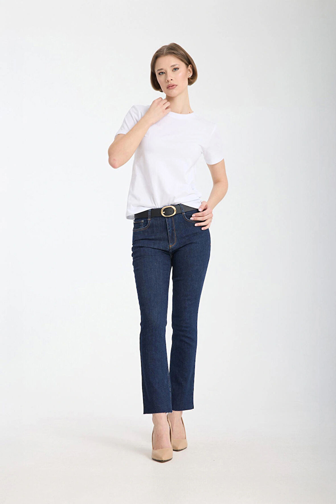 Julia 92 NORMAL BEL KOYU RINSE CROP FLARE JEANS KADIN