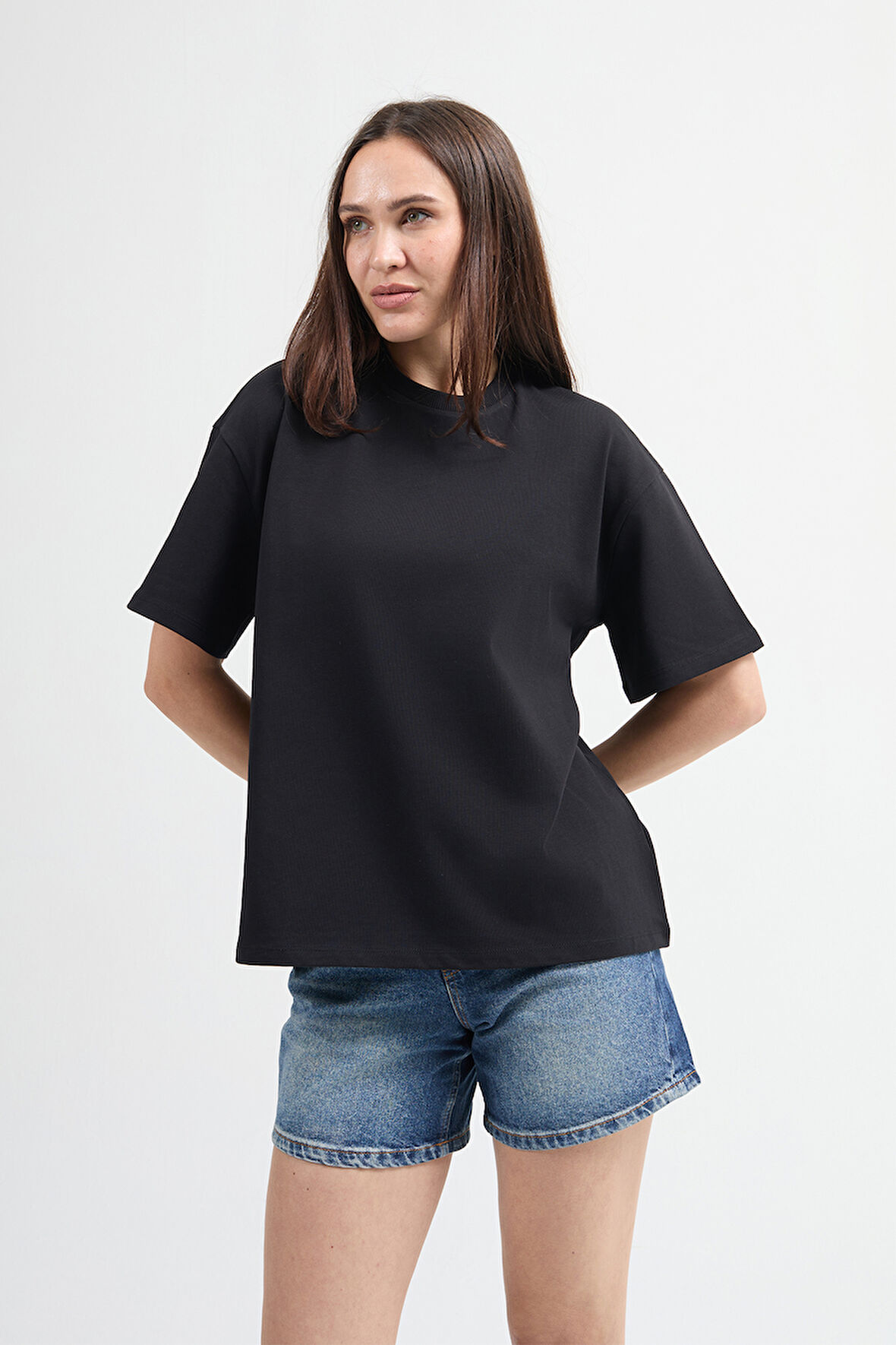 Emilia 80002 Oversize Siyah Kadın Basic T-Shirt