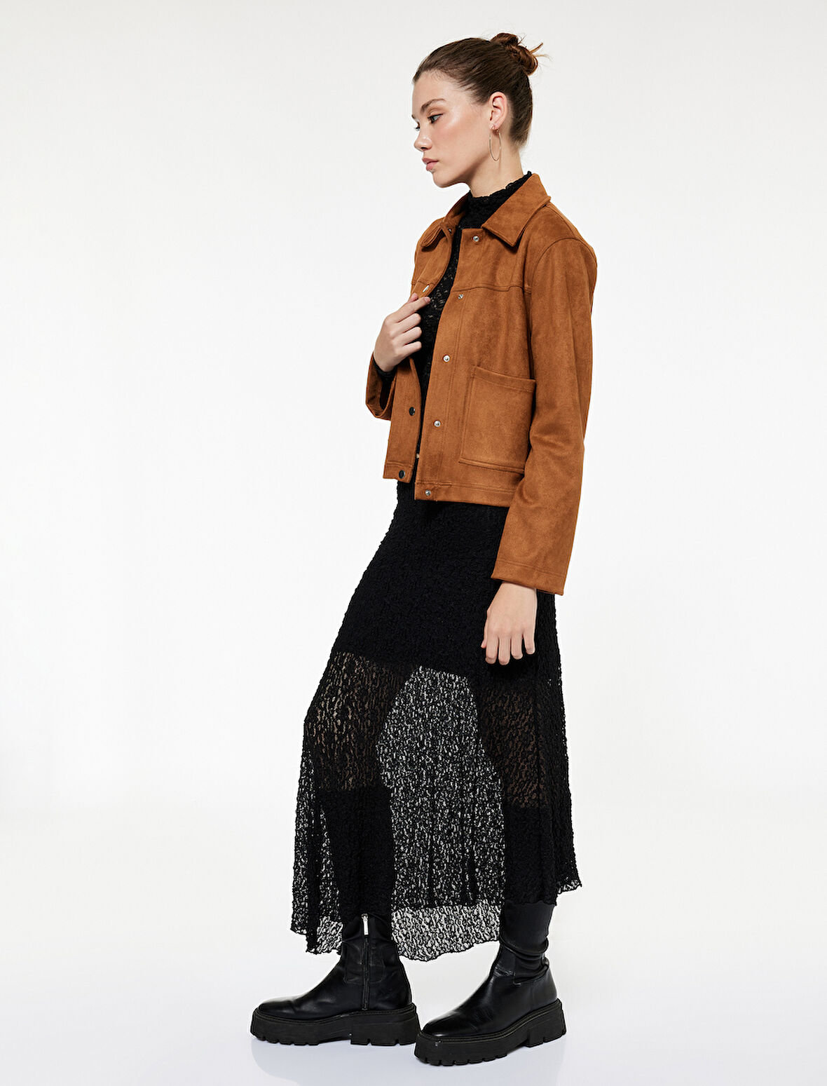 Yüksek Bel Asimetrik Kesim Midi Dantel Etek