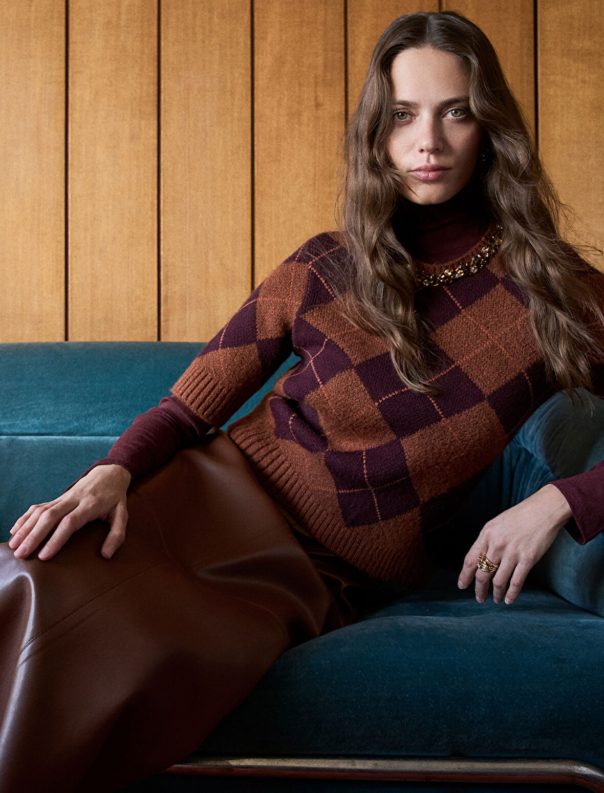 Koton X Melis Ağazat - Kısa Kollu Bisiklet Yaka Taşlı Baklava Desenli Triko Kazak