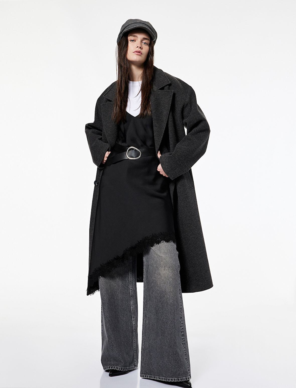 Koton X Şahika Ercümen - Oversize Kaban Kaşe Uzun Düğmeli Cepli Kruvaze