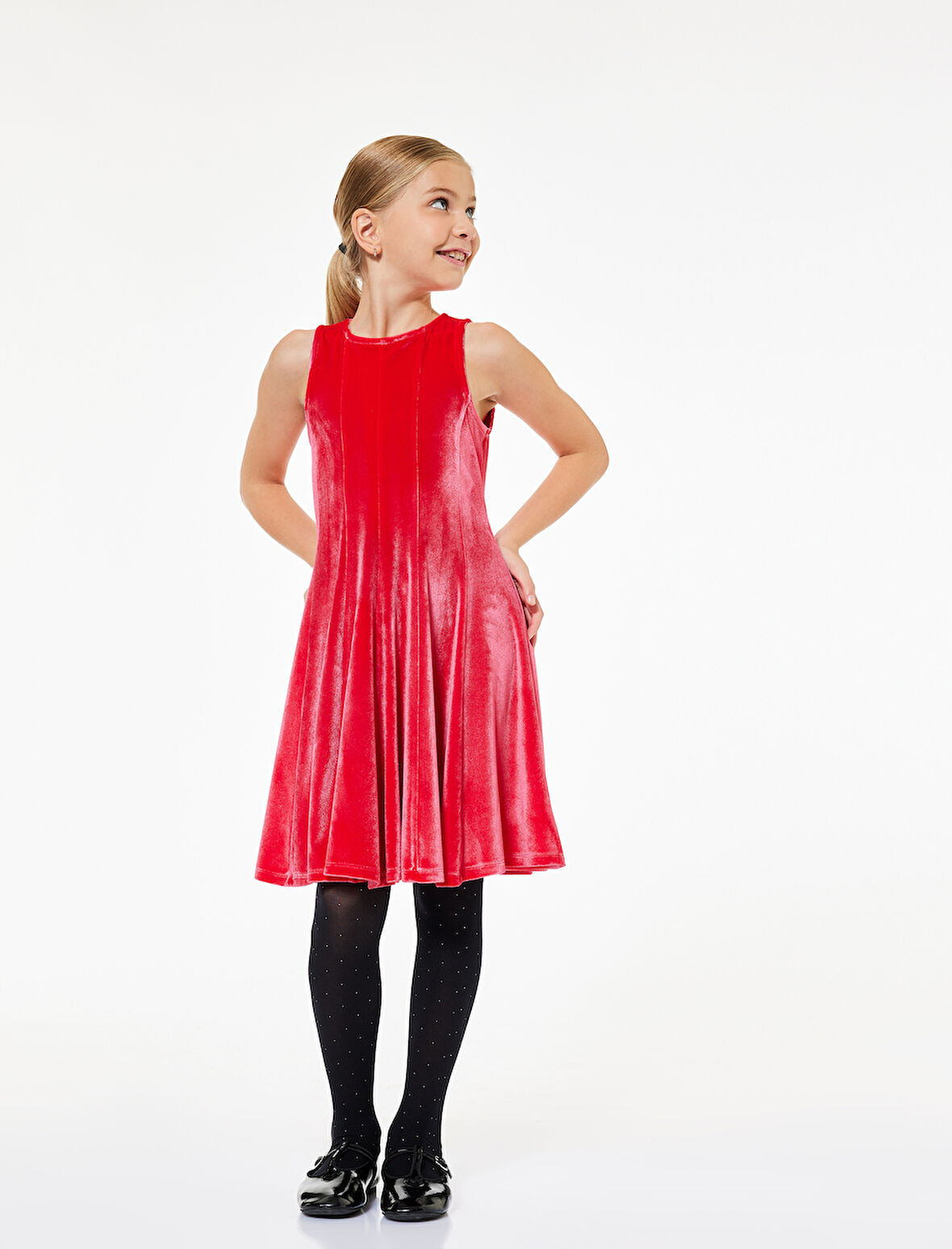 Bisiklet Yaka Kolsuz Pileli Kadife Elbise