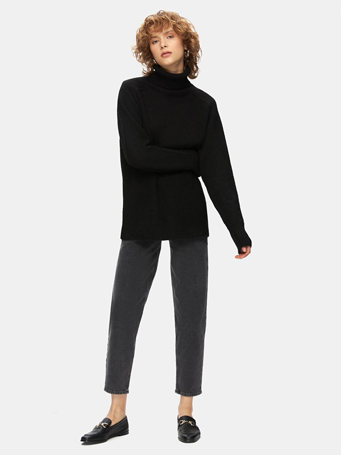 Uzun Kollu Balıkçı Yaka Triko Siyah Kazak