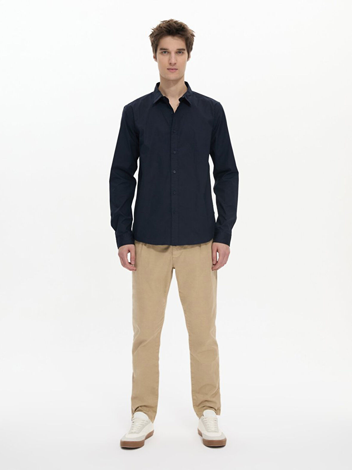 Uzun Kollu Önü Düğmeli Basic Lacivert Gömlek