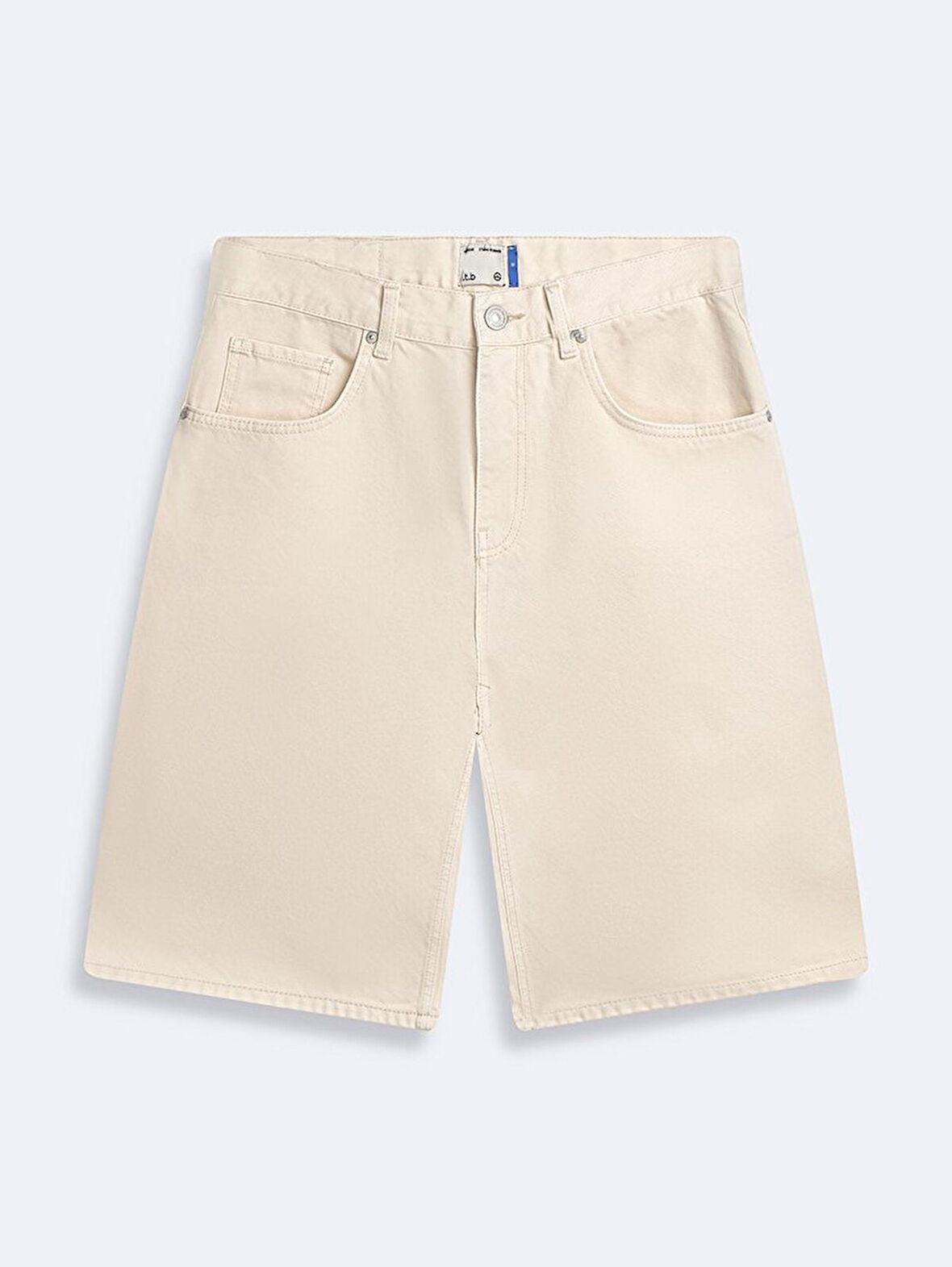 Martıe Rahat Kesim Jean Bermuda