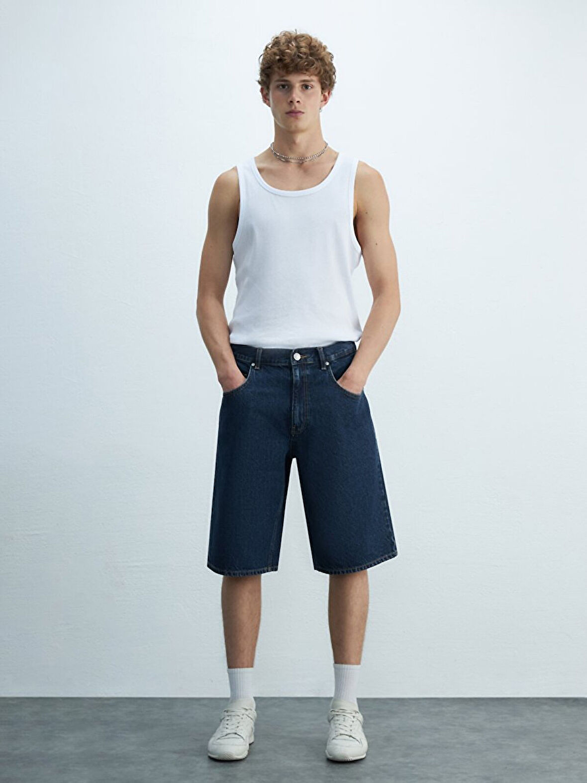 Martıe Rahat Kesim Jean Bermuda