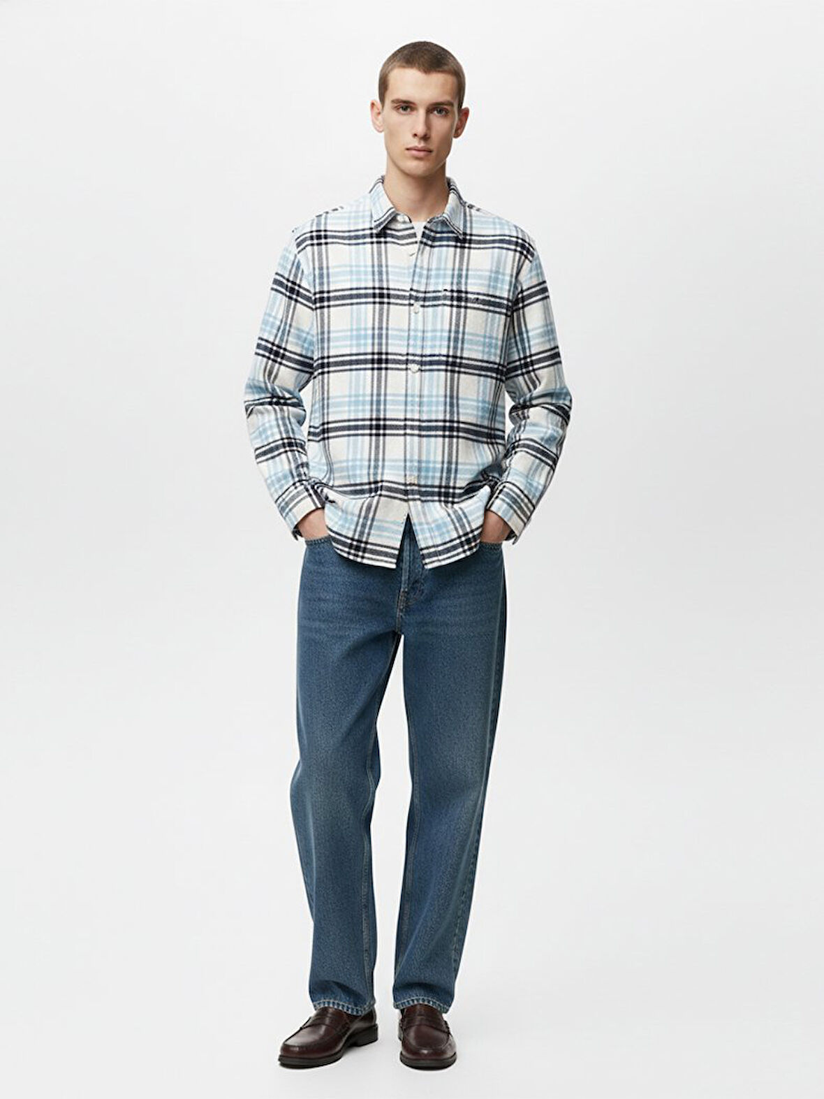 Uzun Kollu Önü Düğmeli Kareli Mavi Gömlek