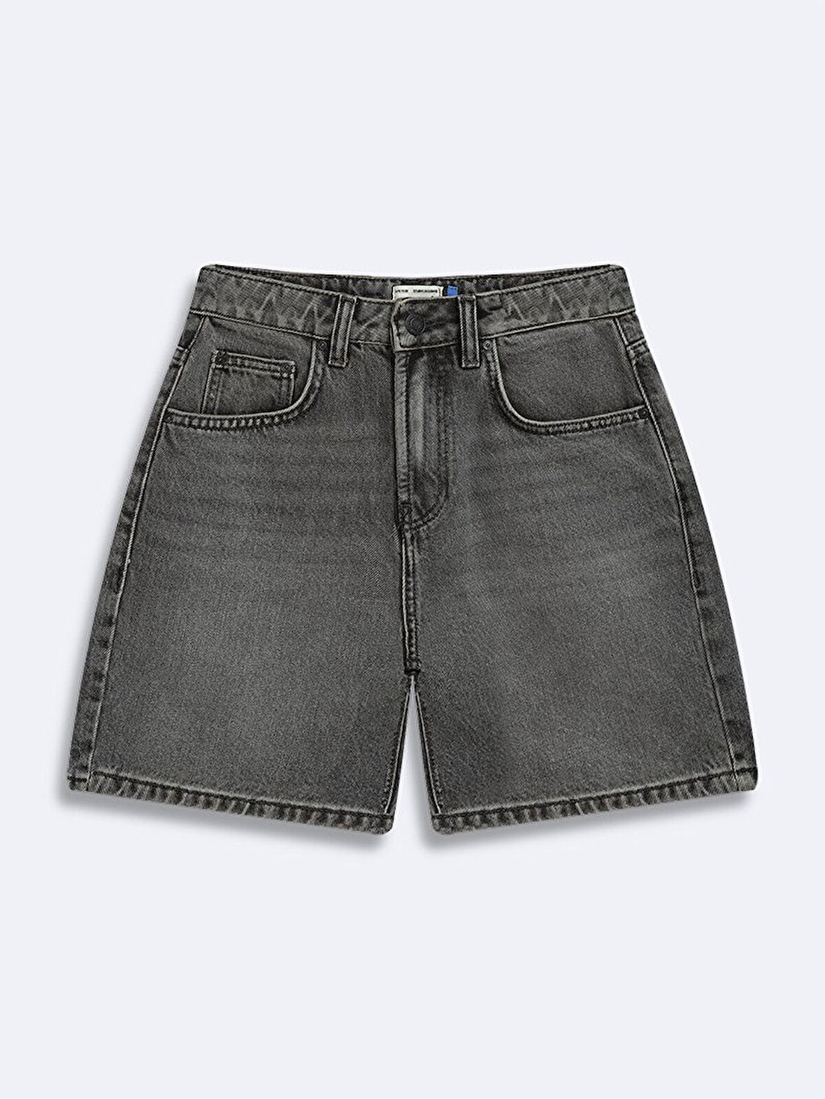 Lızzıe Klasik Kesim Jean Şort