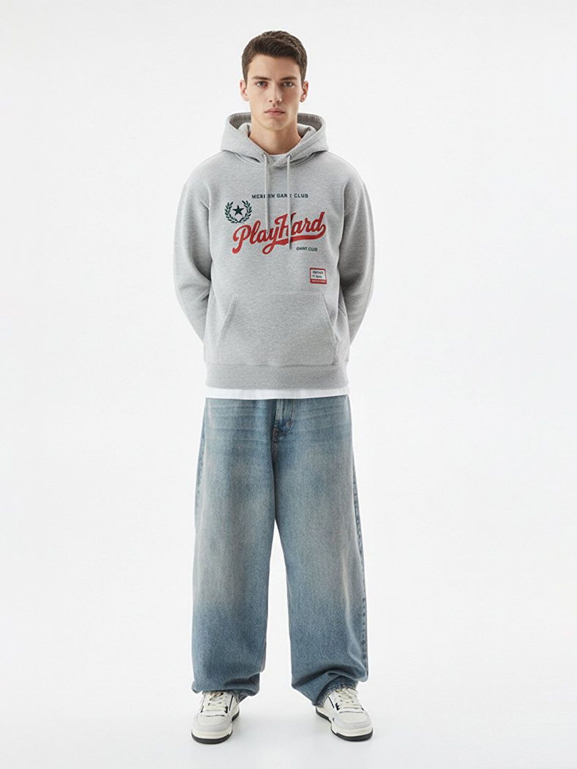 Uzun Kollu Kapüşonlu Slogan Baskılı Gri Sweatshırt