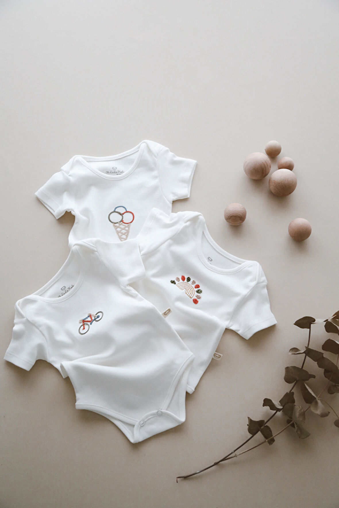 3'lü Nakışlı Kısa Kollu Çıt Çıtlı Body - Zıbın Model 6