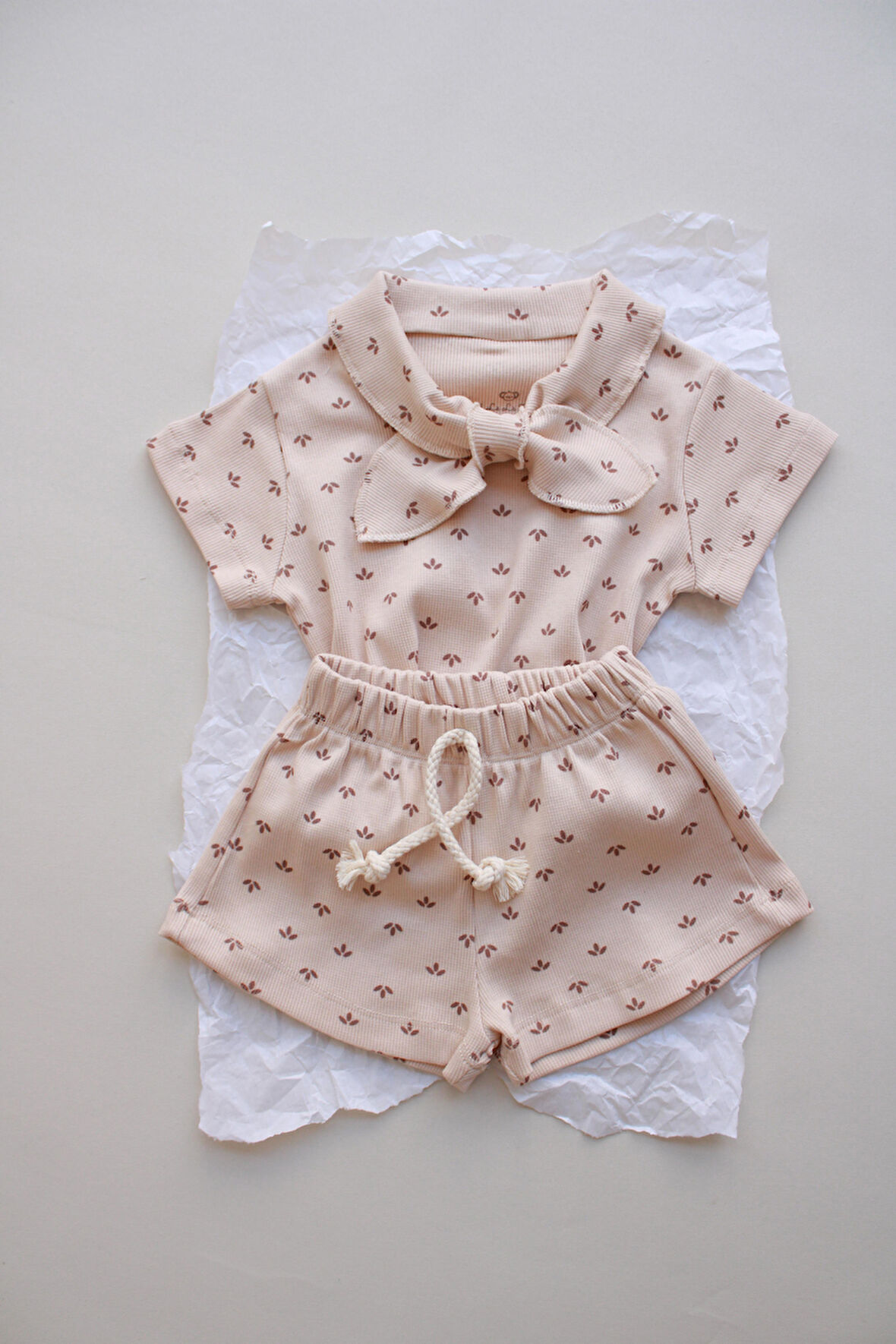 Yaprak Baskı Kaşkorse Yaka Bağlamalı Takım