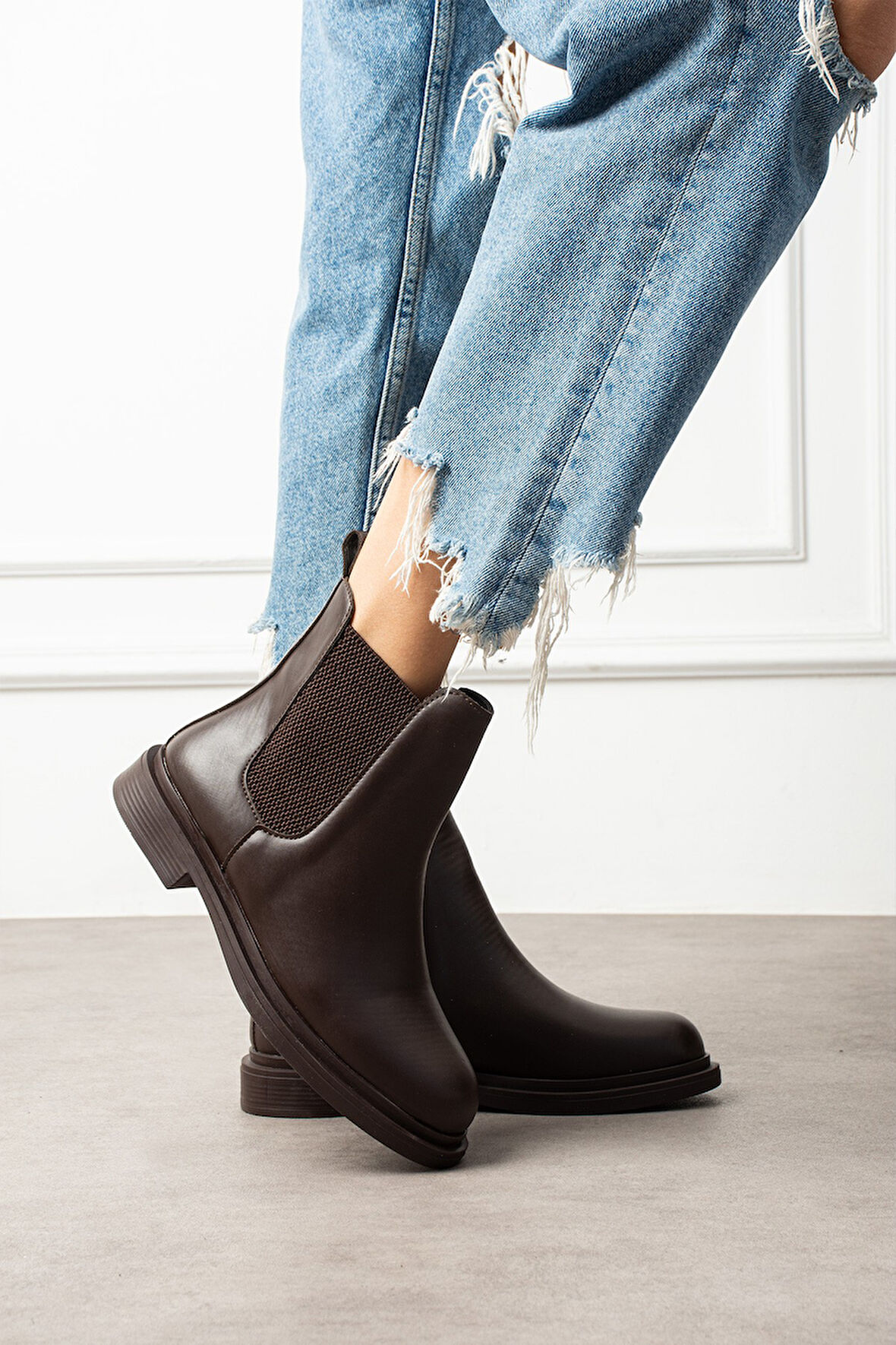 Kadın Yanı Lastikli Bot K66