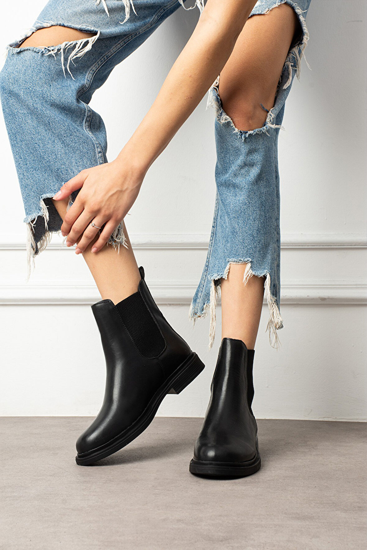 Kadın Yanı Lastikli Bot K66