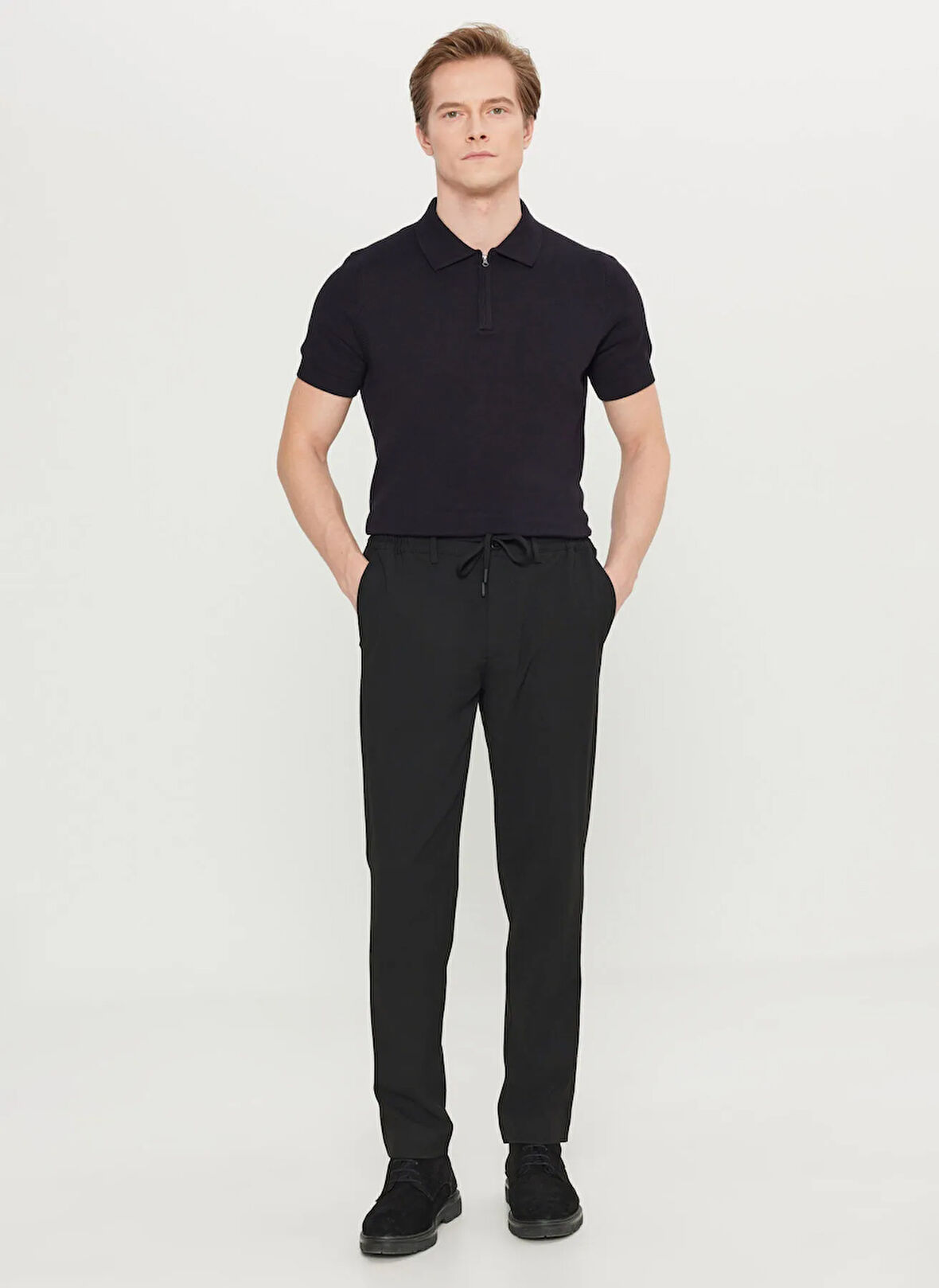 Altınyıldız Classics Bağlamalı Bel Normal Paça Jogger Siyah Erkek Pantolon ACE001261525_SYH