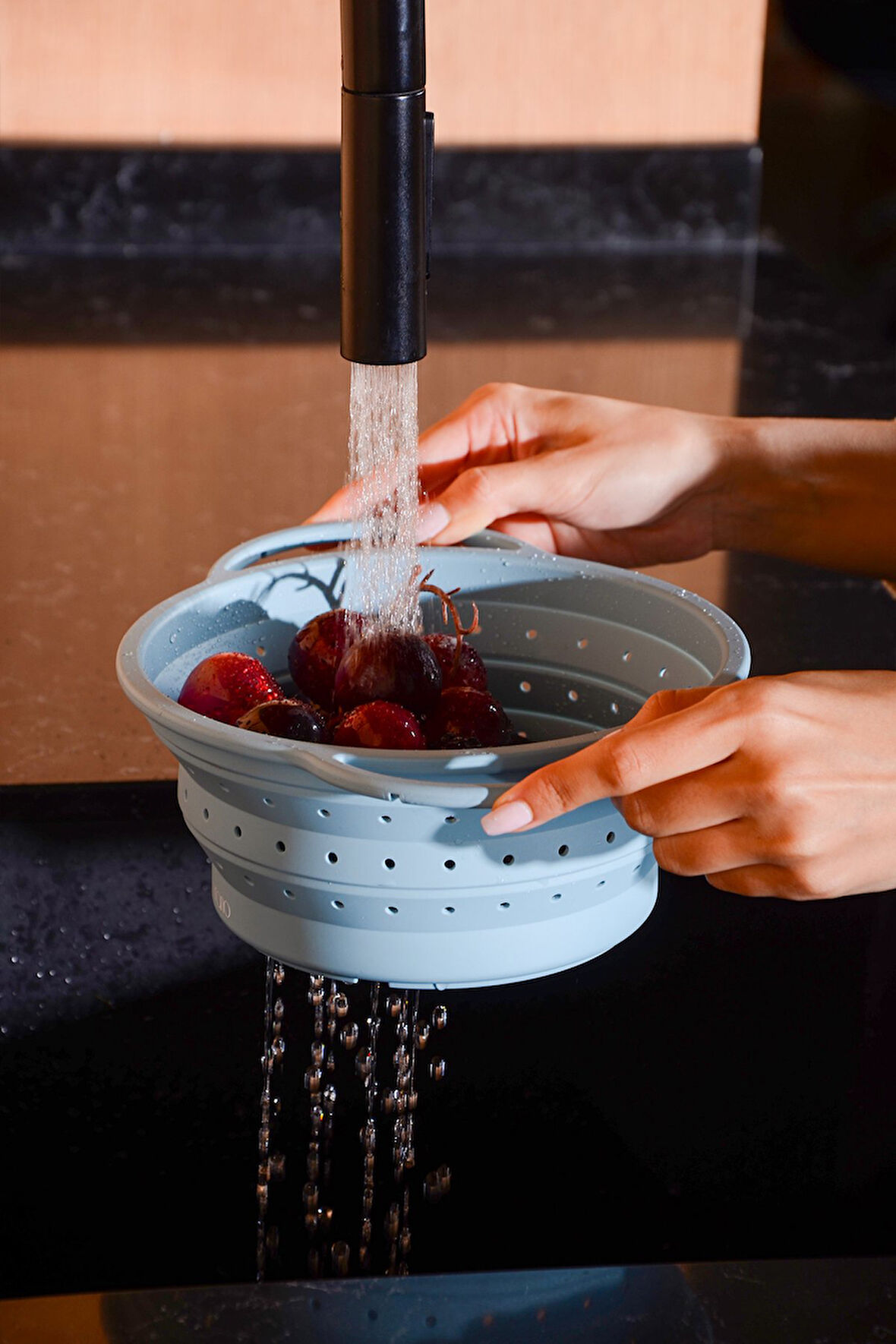 Flow Katlanabilir Isıya Dayanıklı Silikon Süzgeç 20 cm | Mavi