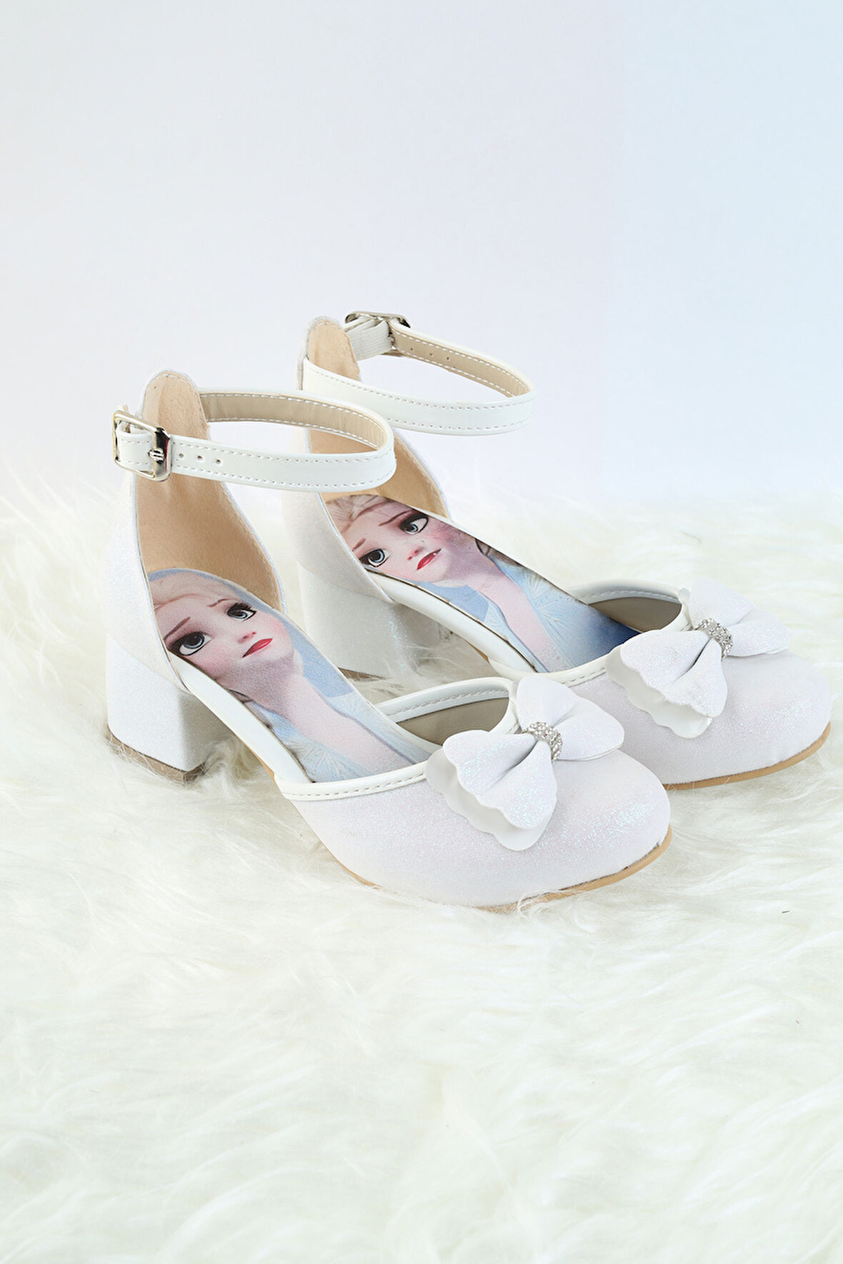 Topuklu Kız Çocuk Ayakkabısı Düğün Ayakkabısı Kız Çocuk Abiye Ayakkabı Fiyonk ve Detaylı Abiye