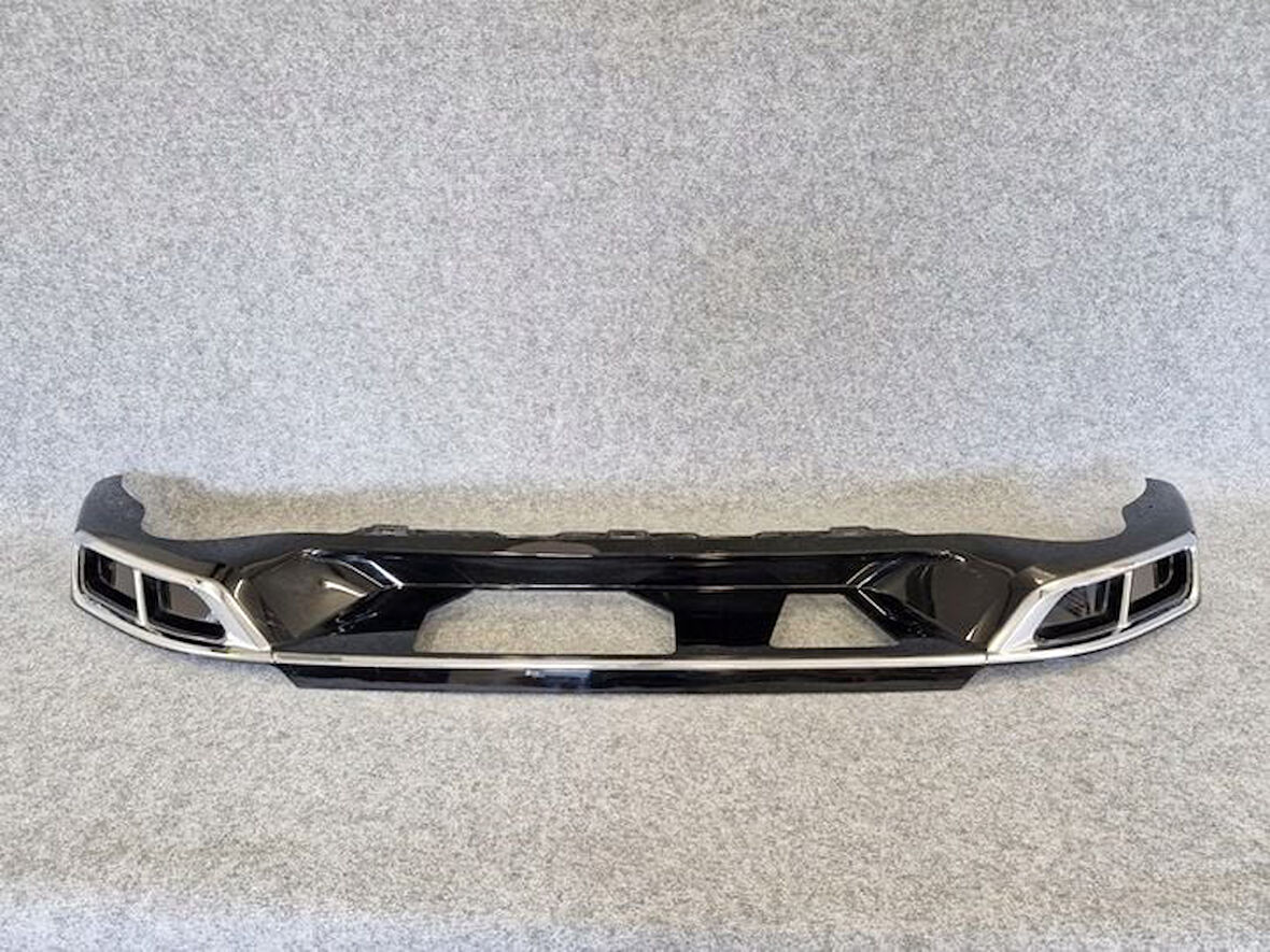 Autogp  Vw passat b8.5 elegance arka tampon difüzörü 2021+