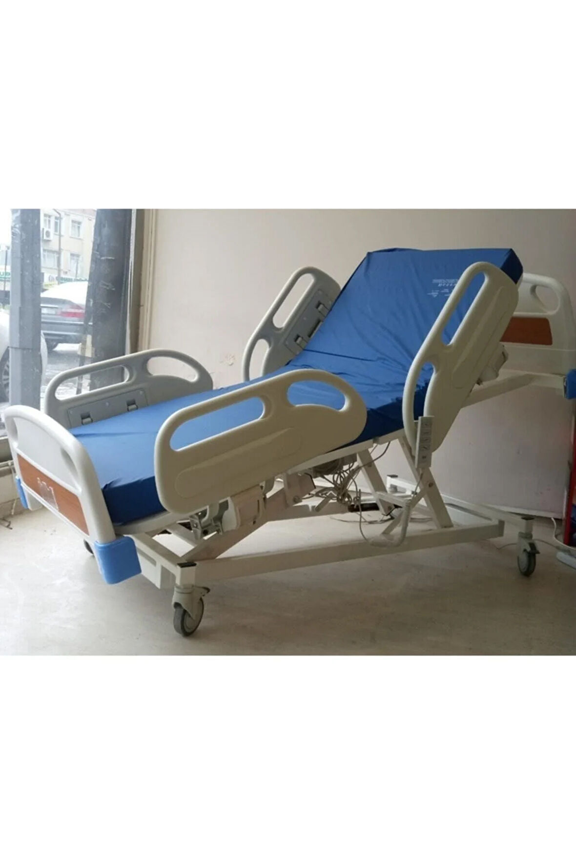 Medikalcim 4 Motorlu Elektrikli Hasta Karyolası