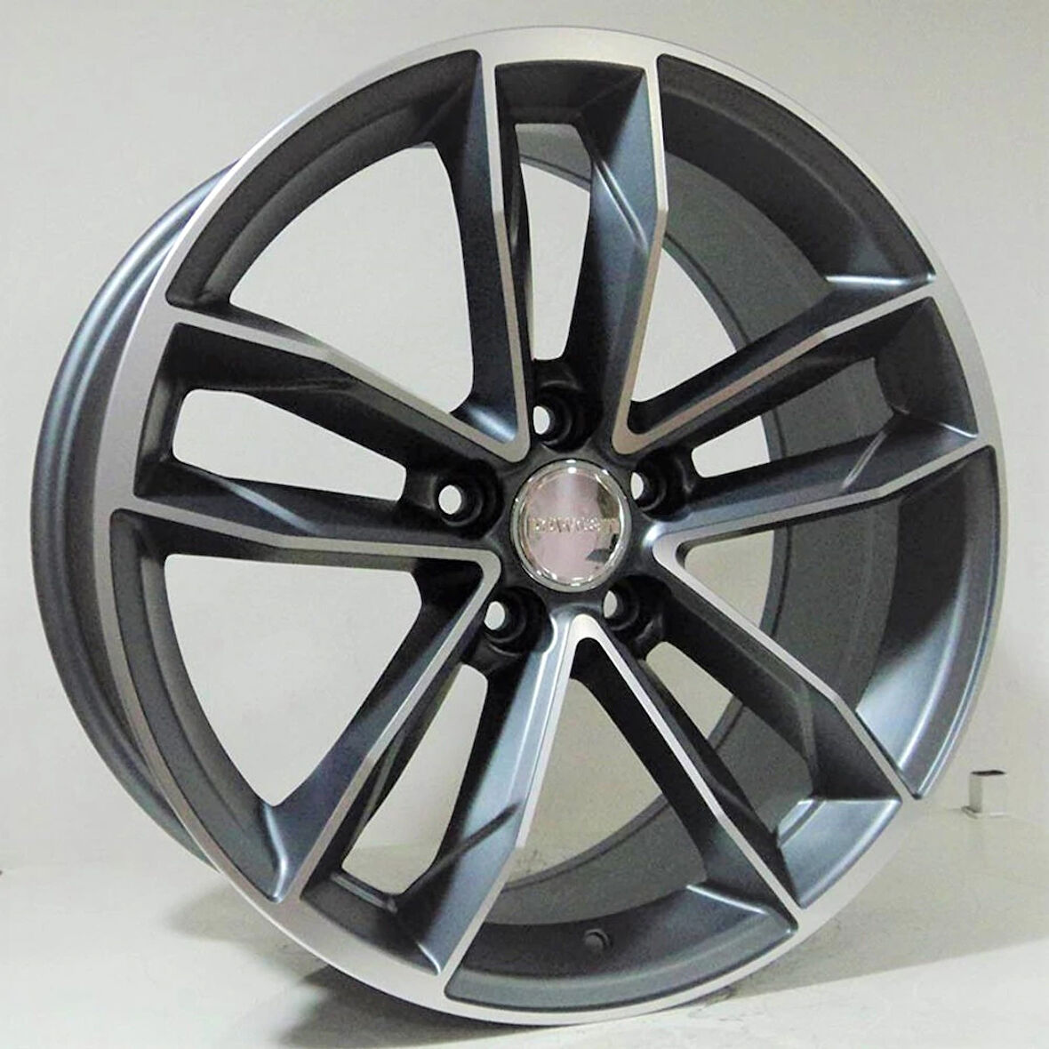 BK-5232 8*18 5*112 ET42 66.45 MAT GUN MAC XL