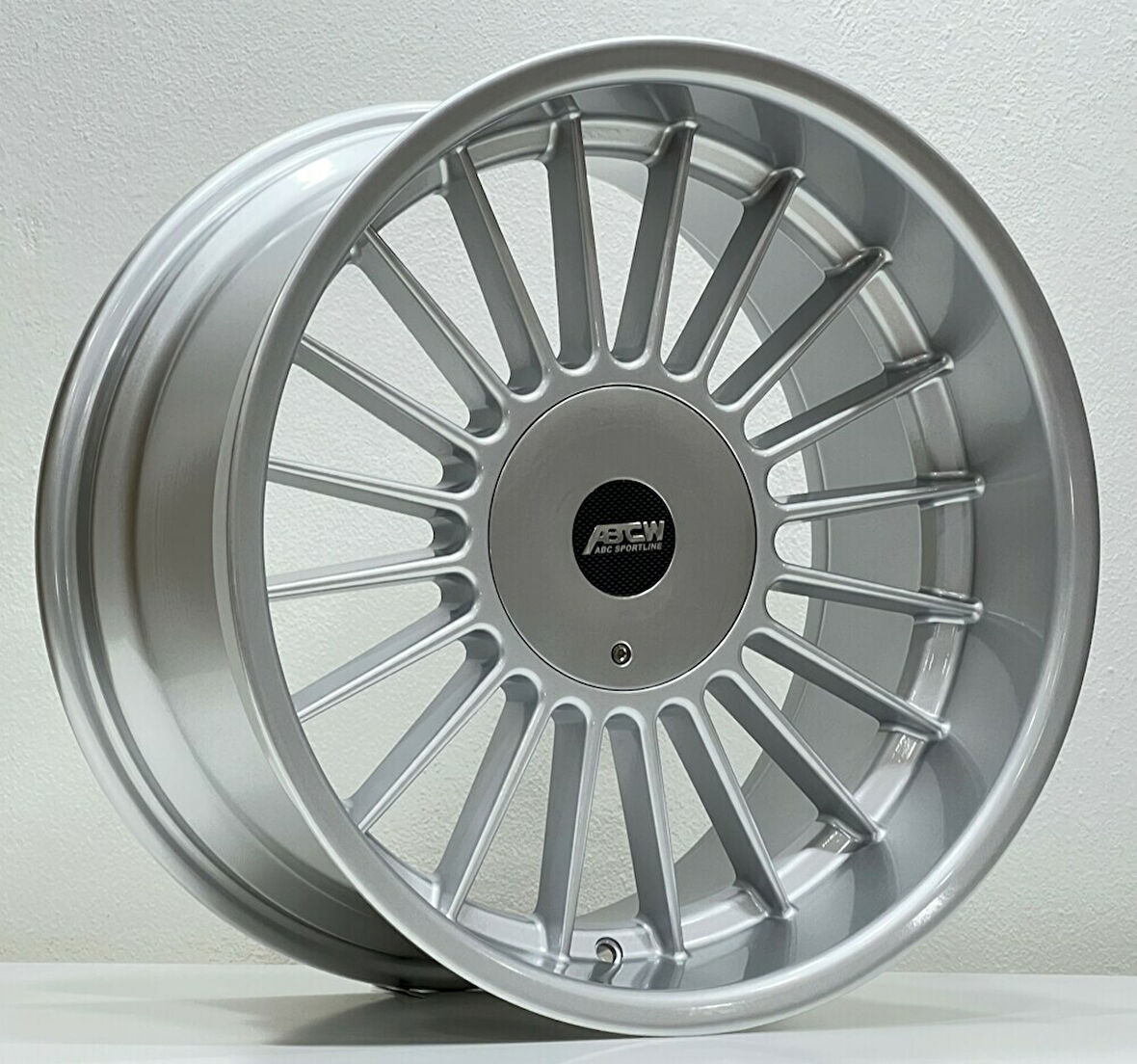 BCH-8332 8.5*18 5*120 ET13 74.1 SILVER