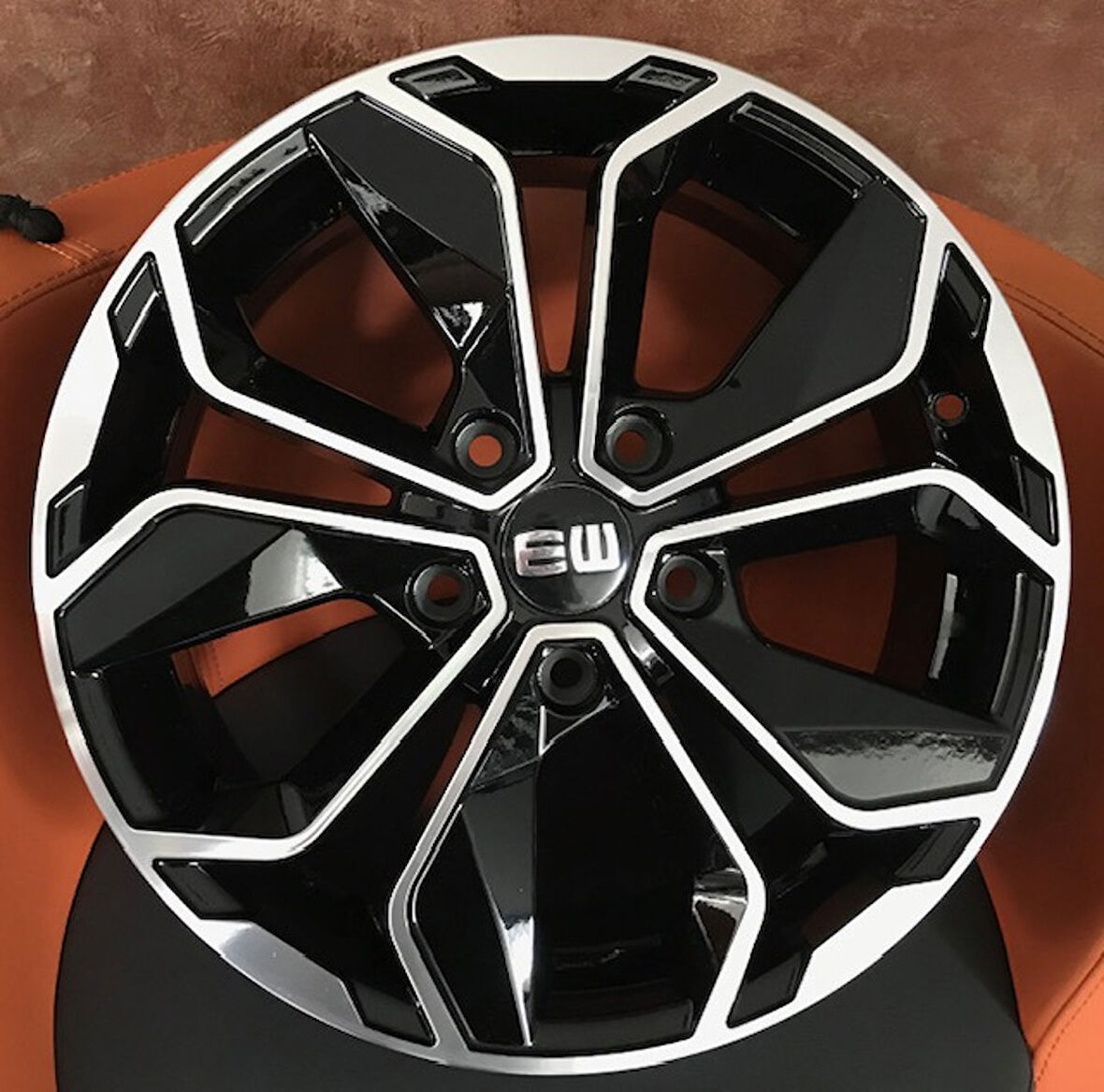 EW-EJ11-VE 6.5*16 5*114.3 ET40 67.1 BLP