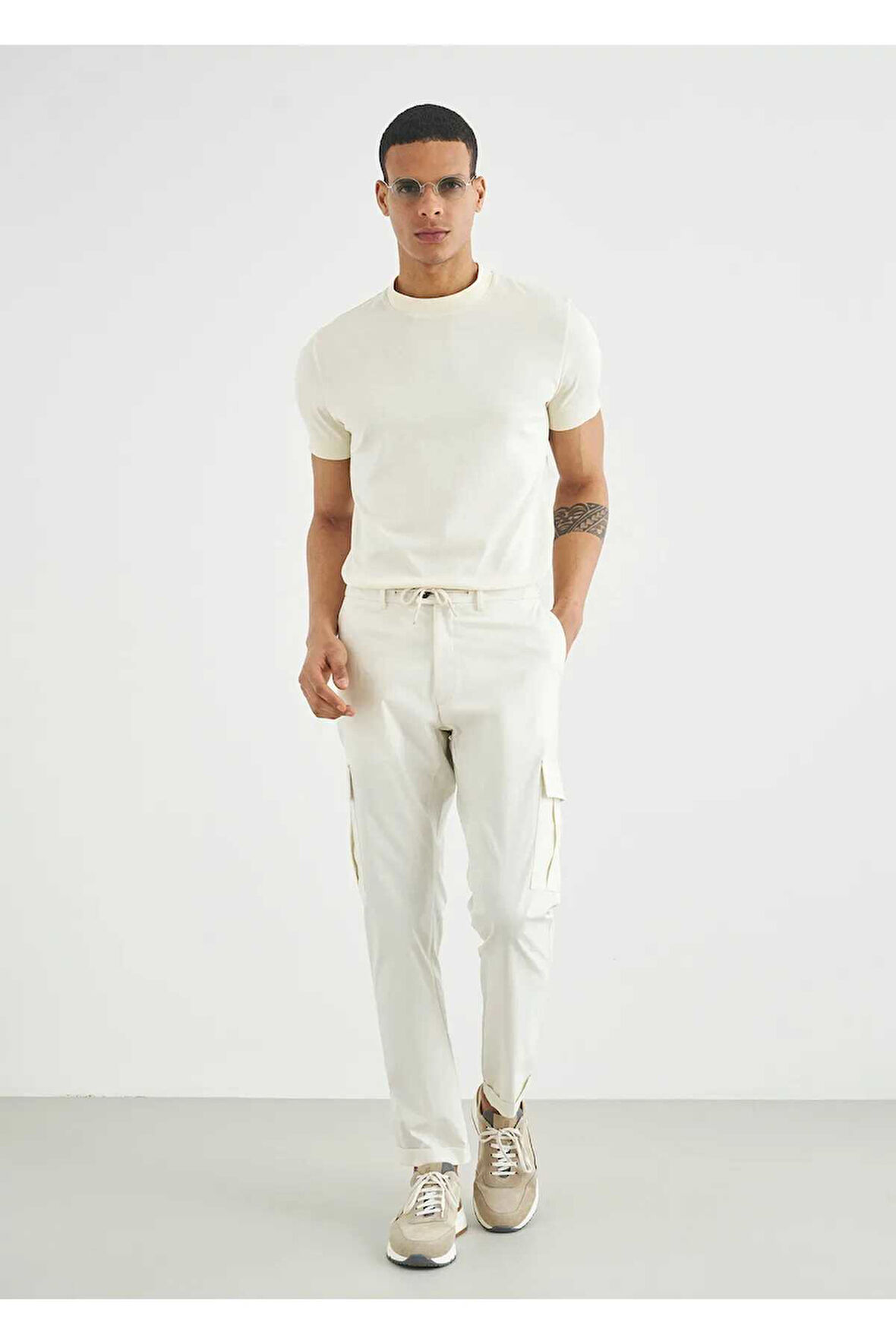 Moria Kırık Beyaz Renk Kargo Pantolon