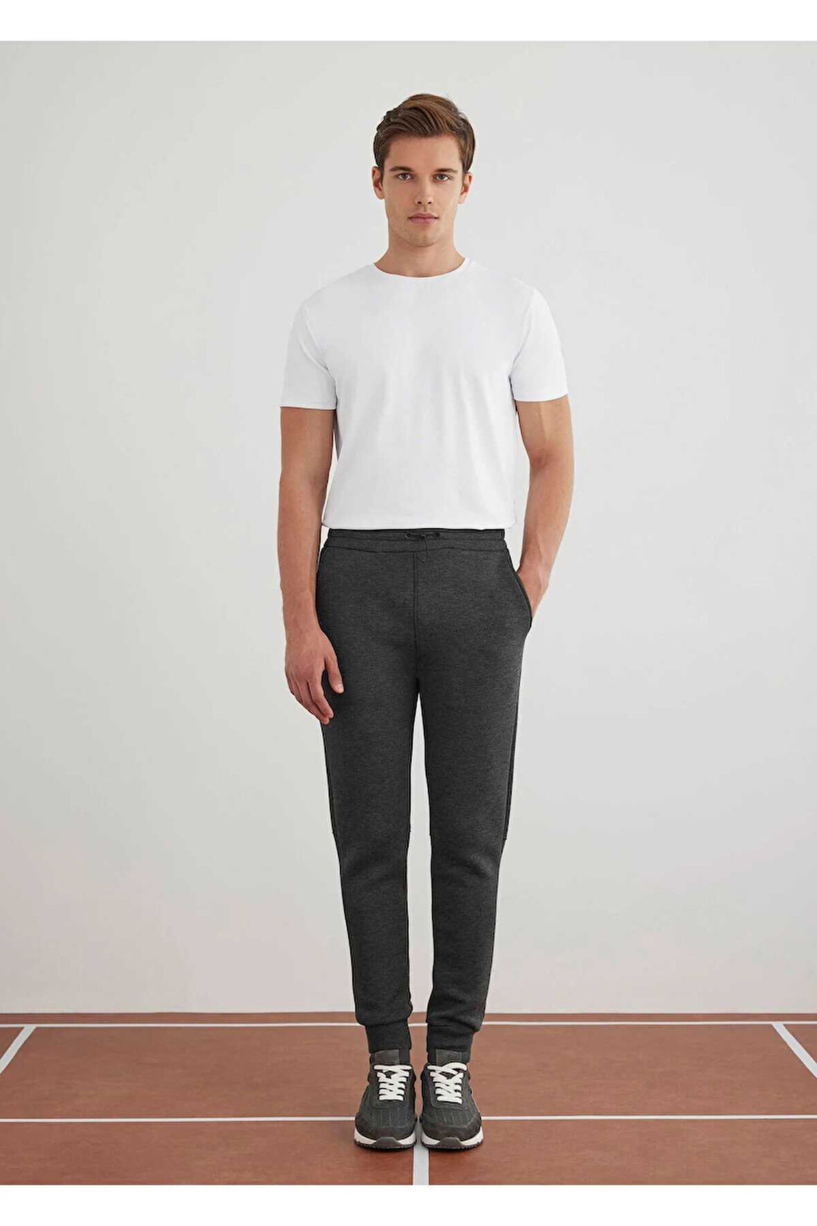 Male Antrasit Renk Örme Kumaşdan Jogger Pantolon