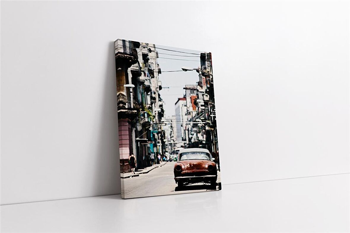 Kübada Kırmızı Klasik Araba Kanvas Tablo