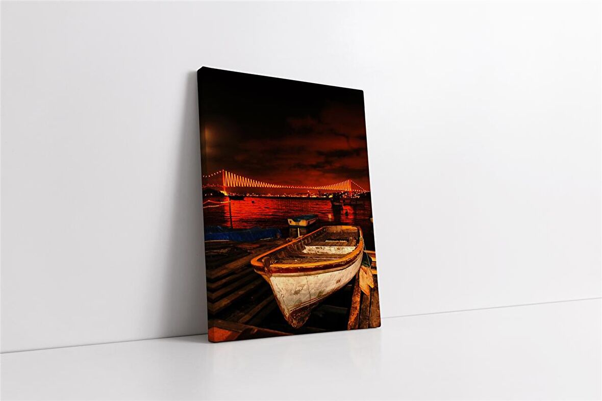 Gece Sandal ve Boğaziçi Köprüsü Kanvas Tablo