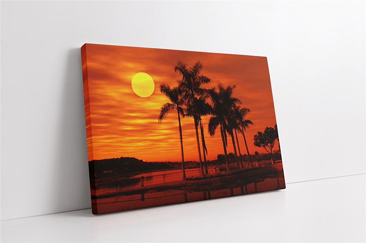 Palmiye Eşliğinde Günn Batımı Kanvas Tablo